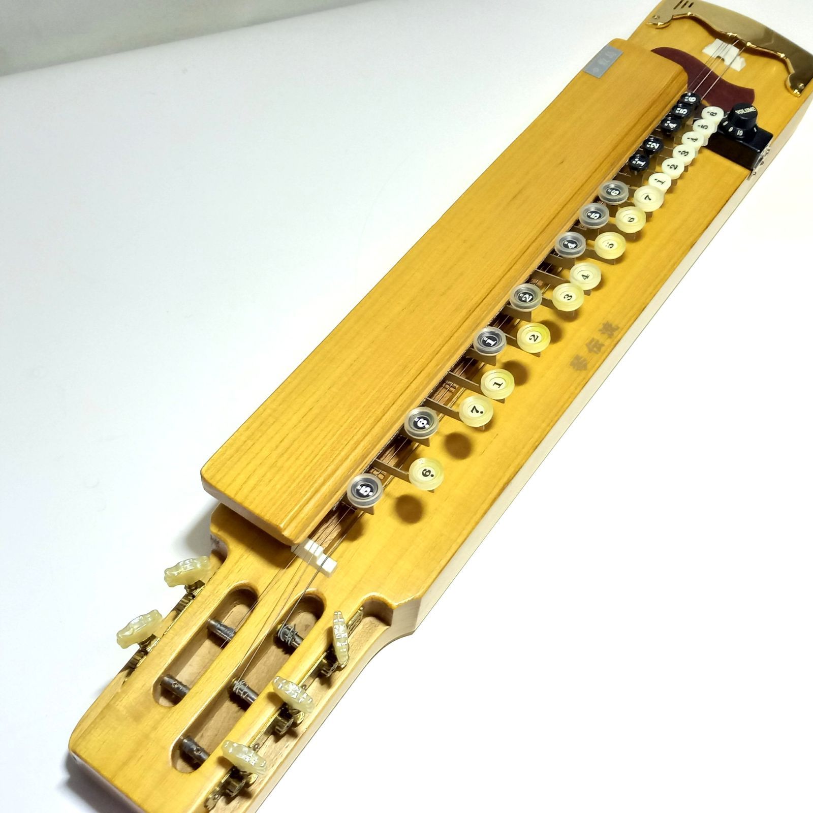 琴伝流 敷島 大正琴 琴 弦楽器 和楽器 ハードケース付き - メルカリ