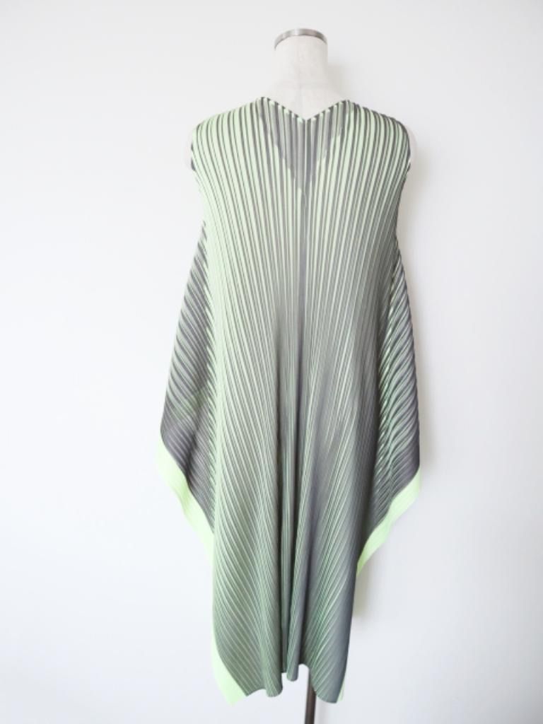 ♡*I様 イッセイミヤケ PLEATS PLEASE プリーツプリーズ ワンピ PLEATS PLEASE ISSEY MIYAKE プリーツプリーズ イッセイミヤケ