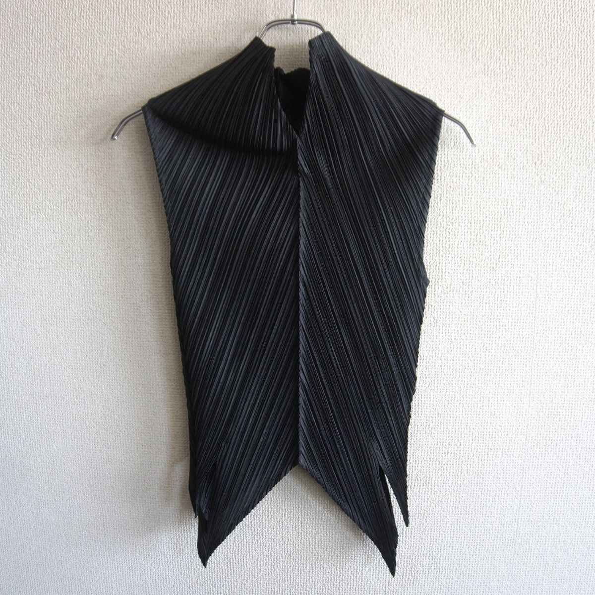 美品】ISSEY MIYAKE FETE【ノースリーブ プリーツ カットソー】2