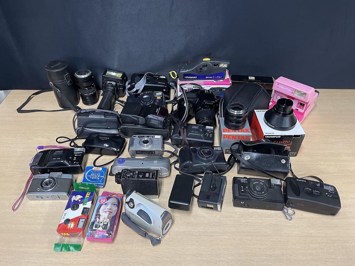 【ジャンク品】カメラ　キャノン　オリンパス　PENTAX カバン　フィルムカメラ ジャンク品 Canon OLYMPUS PENTAX MINOLTA 等いろいろ コンパクト