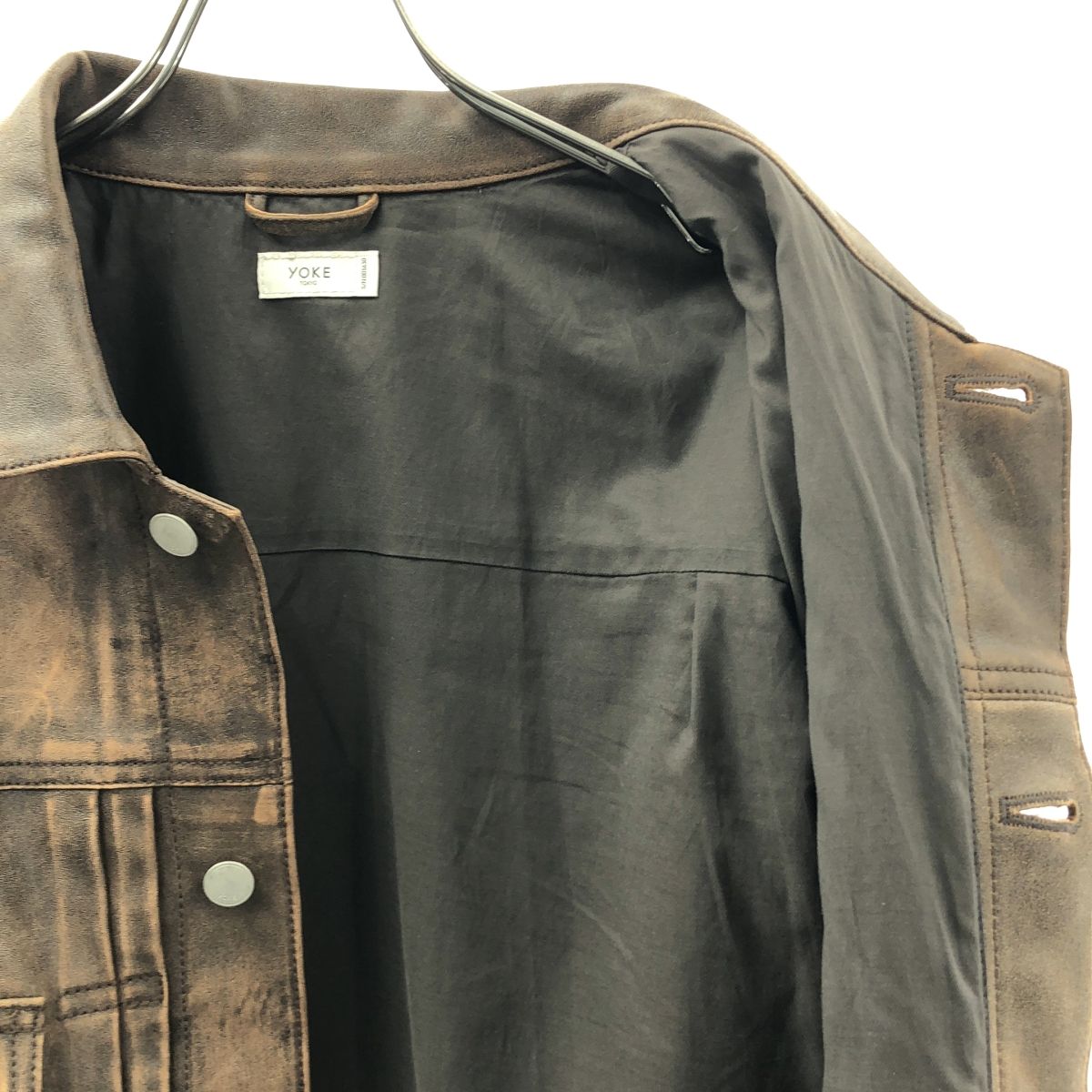 美品】 YOKE / ヨーク | 2026SS | Cracked Leather Trucker Jacket