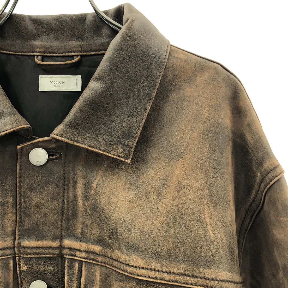 美品】 YOKE / ヨーク | 2026SS | Cracked Leather Trucker Jacket