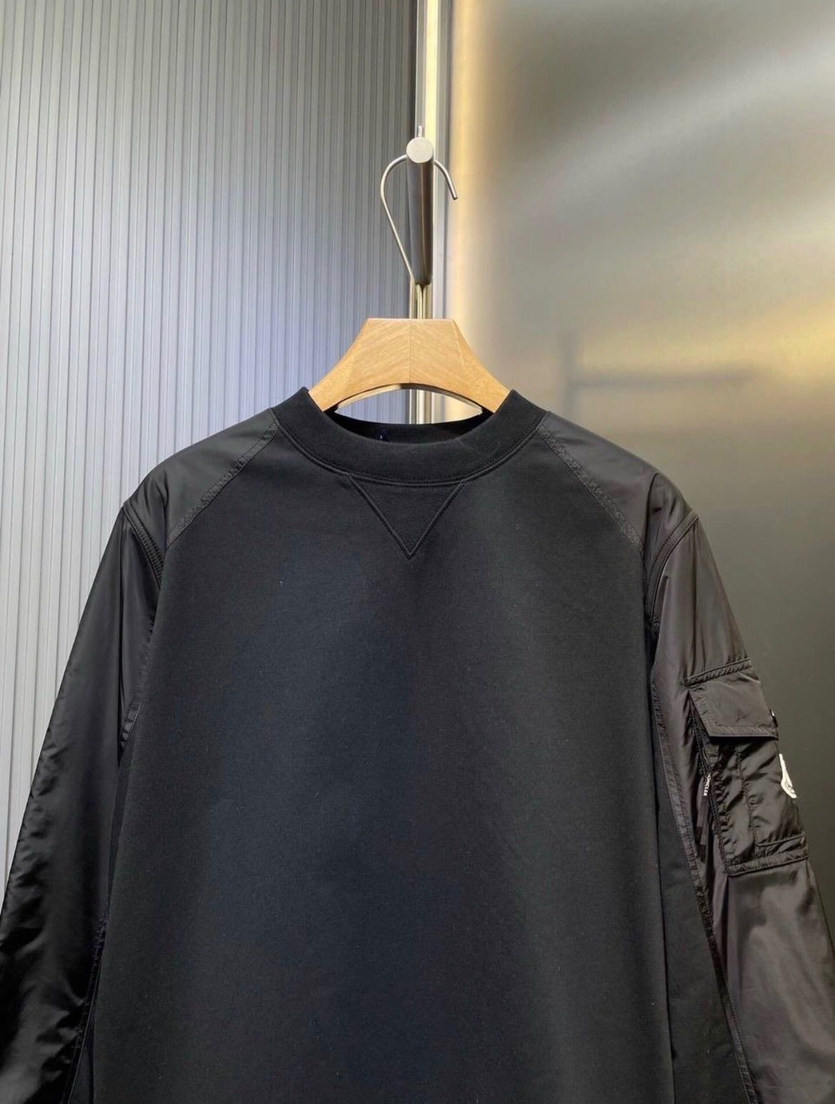 パリ直営店買付【MONCLER】 ☆コットン＆ナイロンスウェット☆ - メルカリ