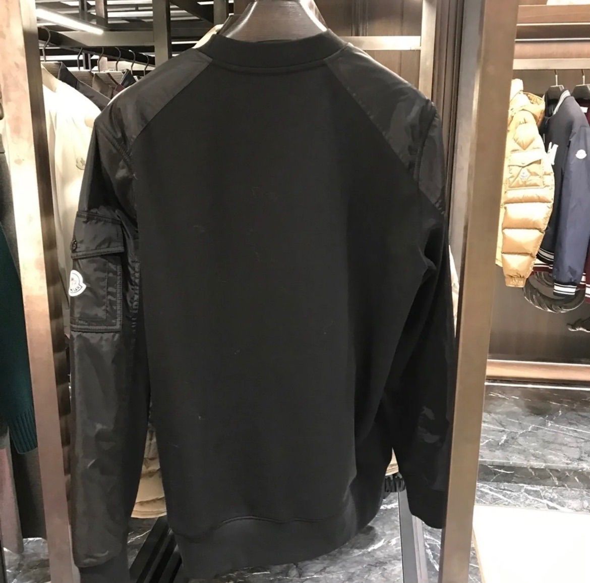 パリ直営店買付【MONCLER】 ☆コットン＆ナイロンスウェット☆ - メルカリ