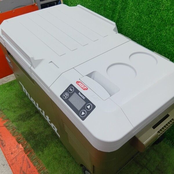 マキタ(makita) CW001GZO コードレス冷温庫【野田愛宕店】【店頭取引限定】【未使用】管理番号：IT2ISGZQ8P1B 未使用】マキタ(makita) コードレス冷温庫 CW001GZO【野田愛宕店