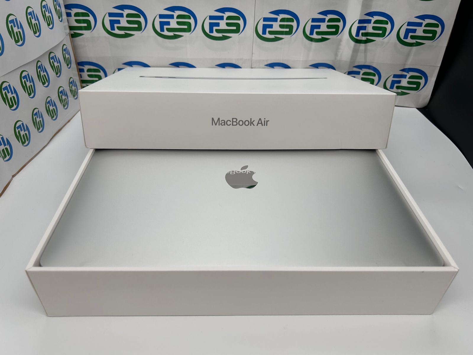 MacBook Air M1 512GB シルバー 2020 Bランク - メルカリ