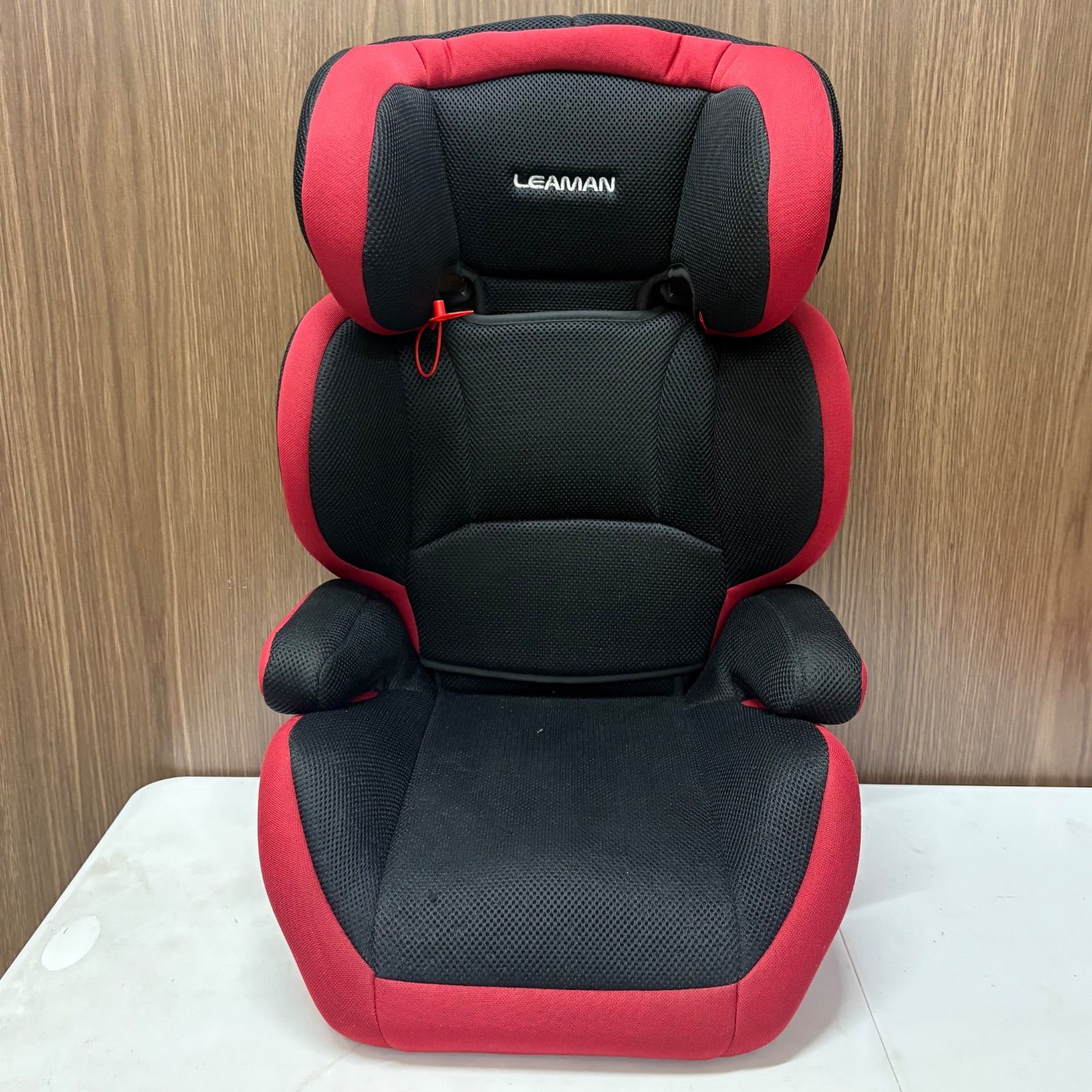 外出・移動用品 RECARO ハイバックチャイルドシート レッド/ブラック