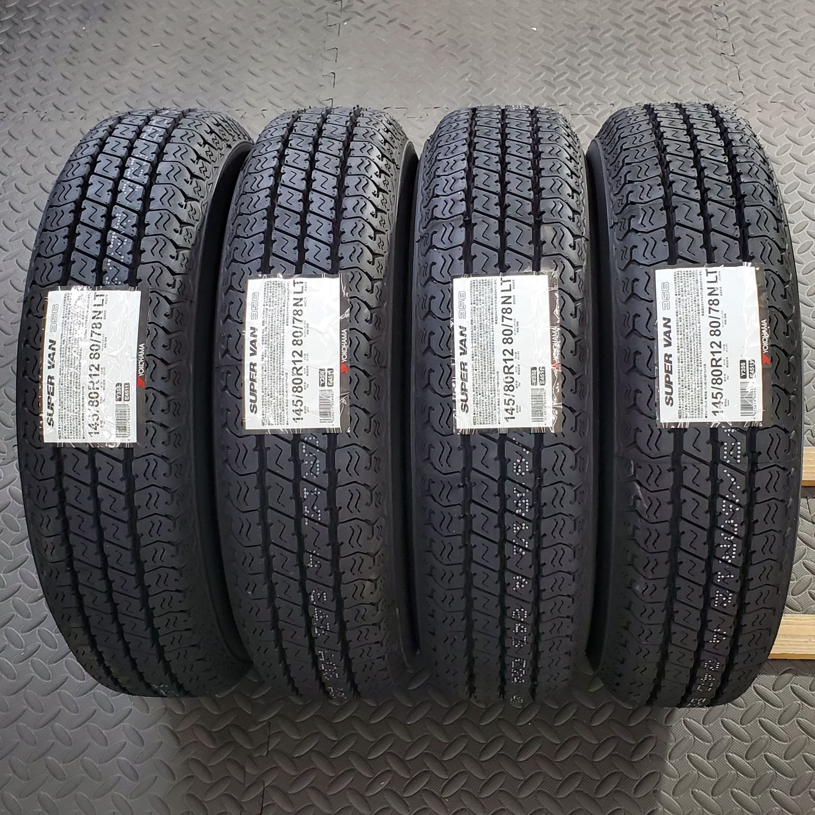 26年製 新品タイヤ 145/80R12 80/78N LT ヨコハマ スーパーバン356(夏 