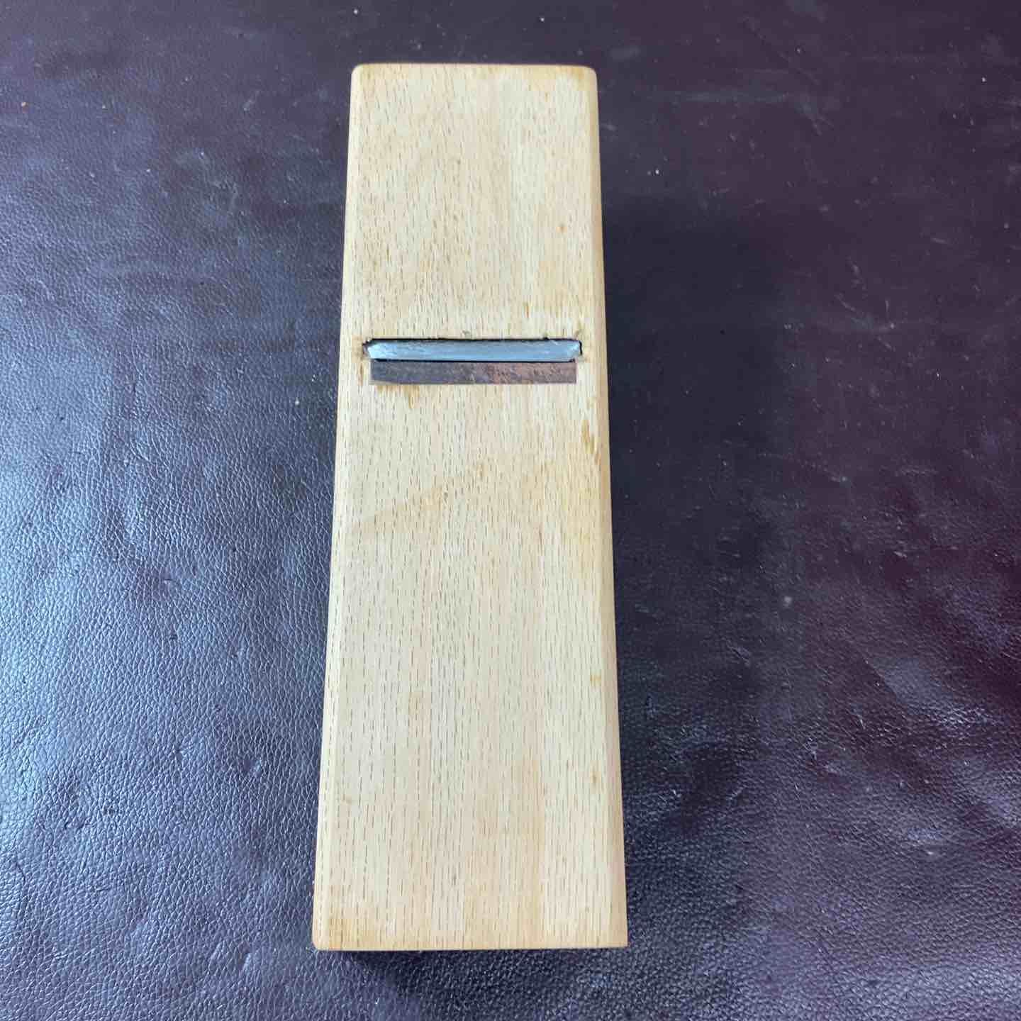 中古品】 鉋(かんな) 二代目千代鶴貞秀 作 鑿・大工道具 骨董品 【東大 