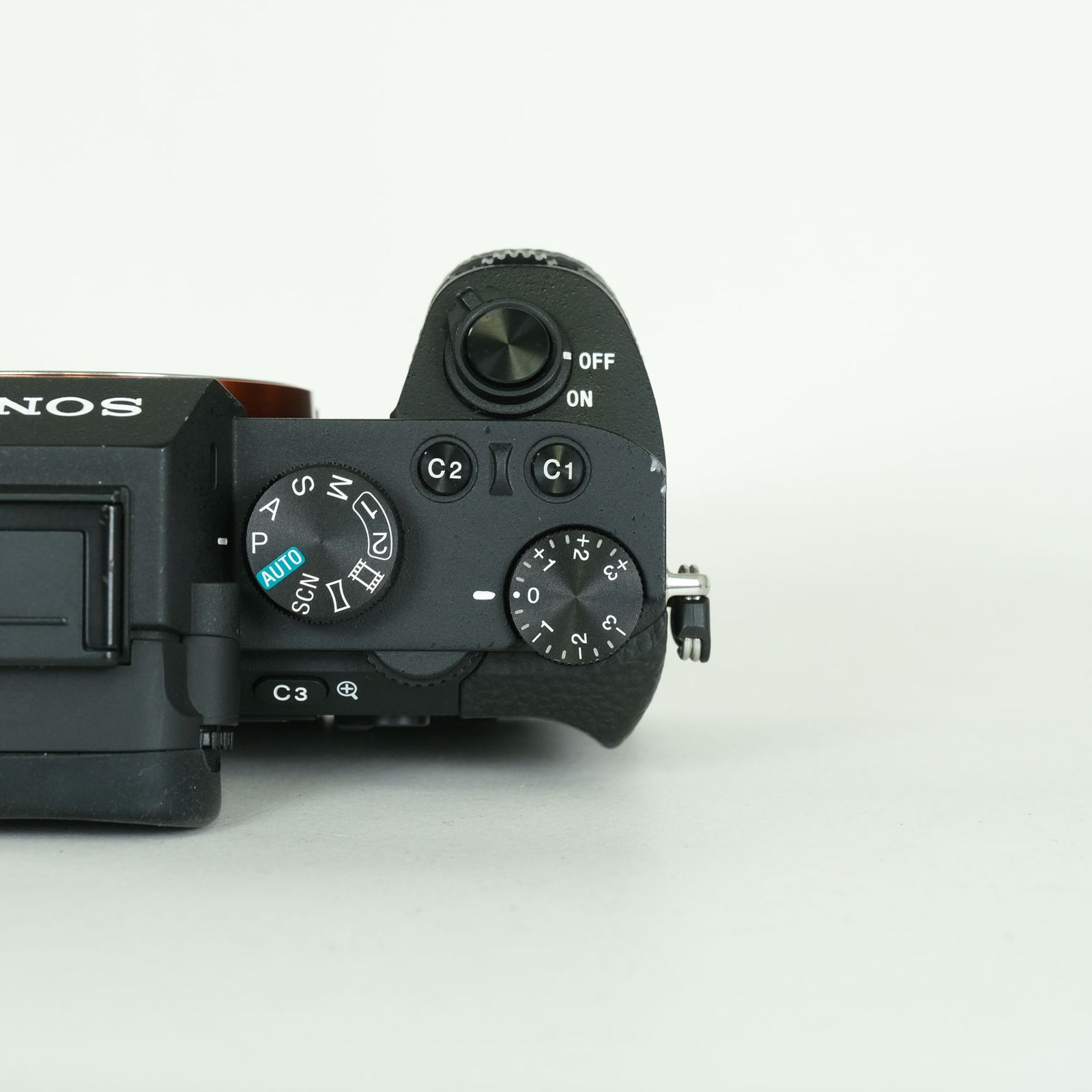 良品 | シャッター数4,782回｜バッテリー2個付] SONY α7 II（ILCE-7M2 