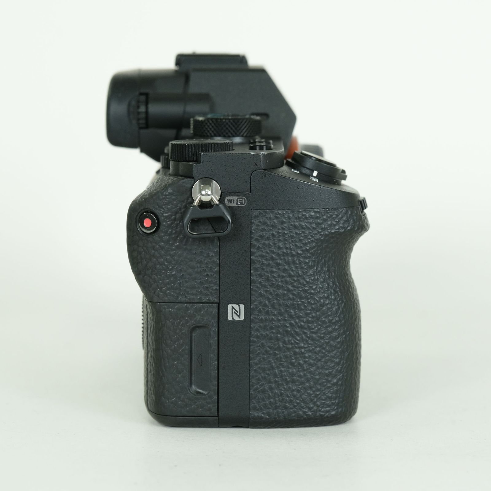 良品 | シャッター数4,782回｜バッテリー2個付] SONY α7 II（ILCE-7M2 