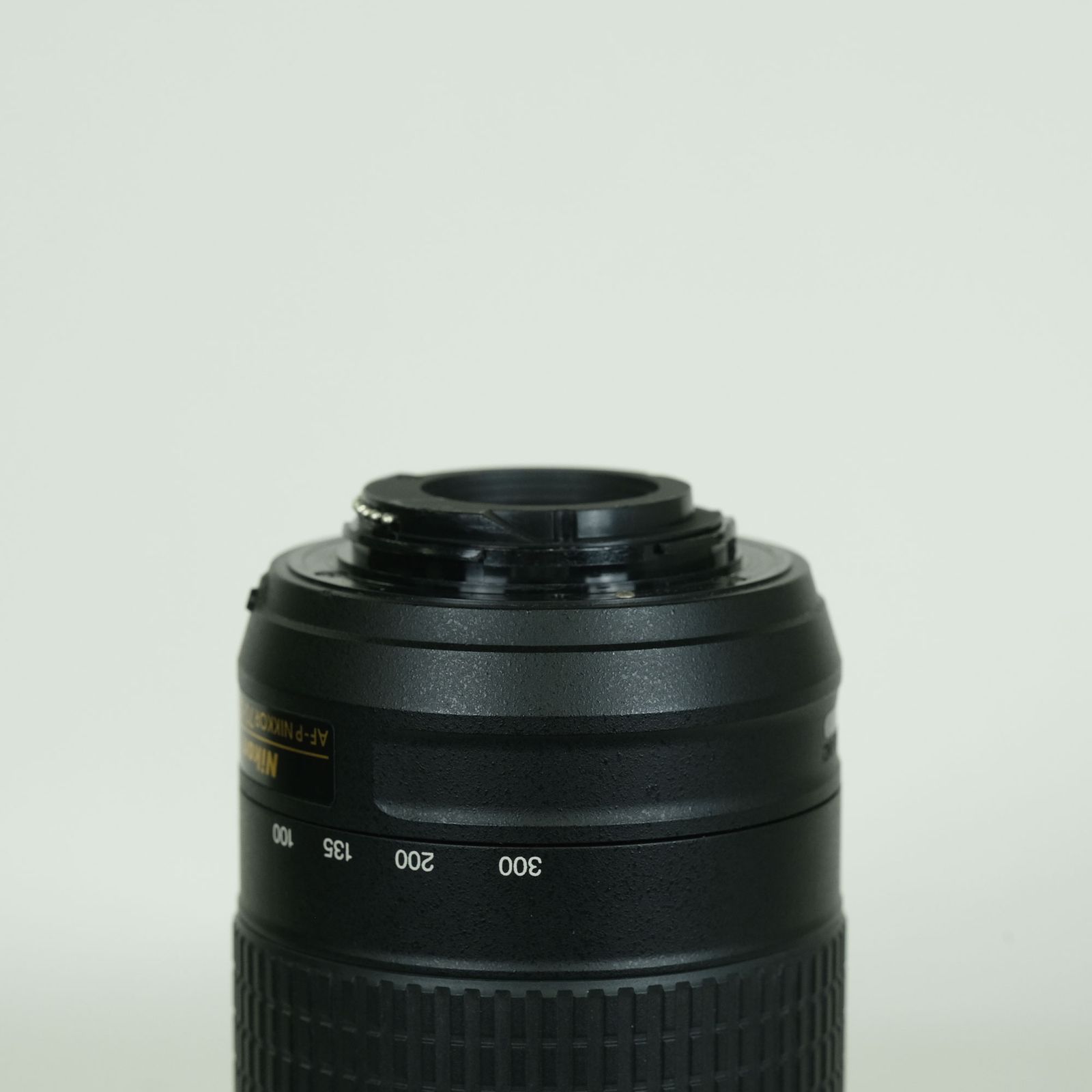 美品 | フィルター付] Nikon AF-P DX NIKKOR 70-300mm f/4.5-6.3G ED 