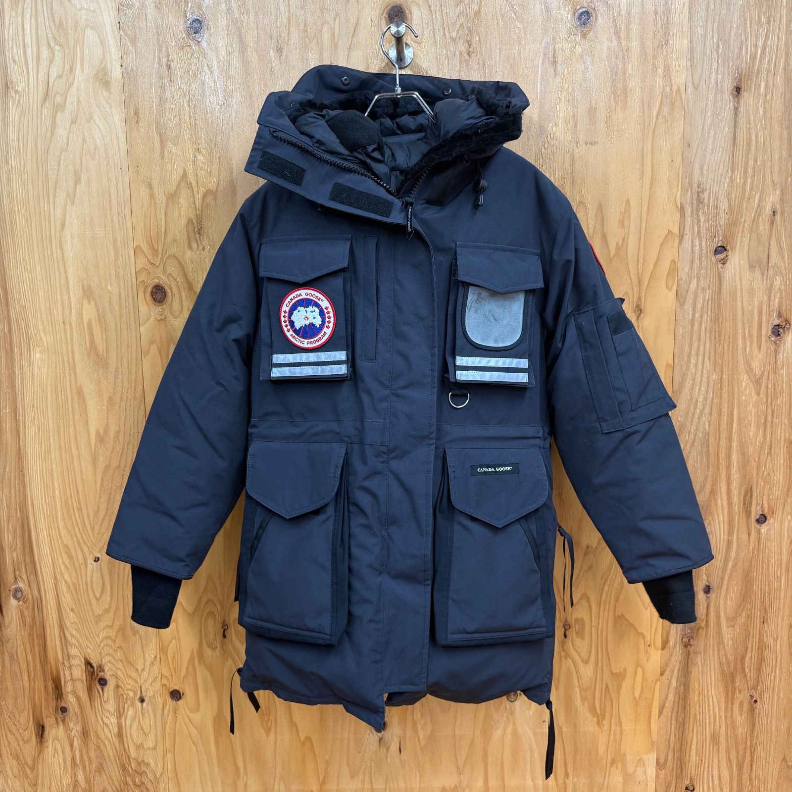 店舗販売併用】CANADA GOOSE SNOW MANTRA PARKA ダウンジャケット XS 
