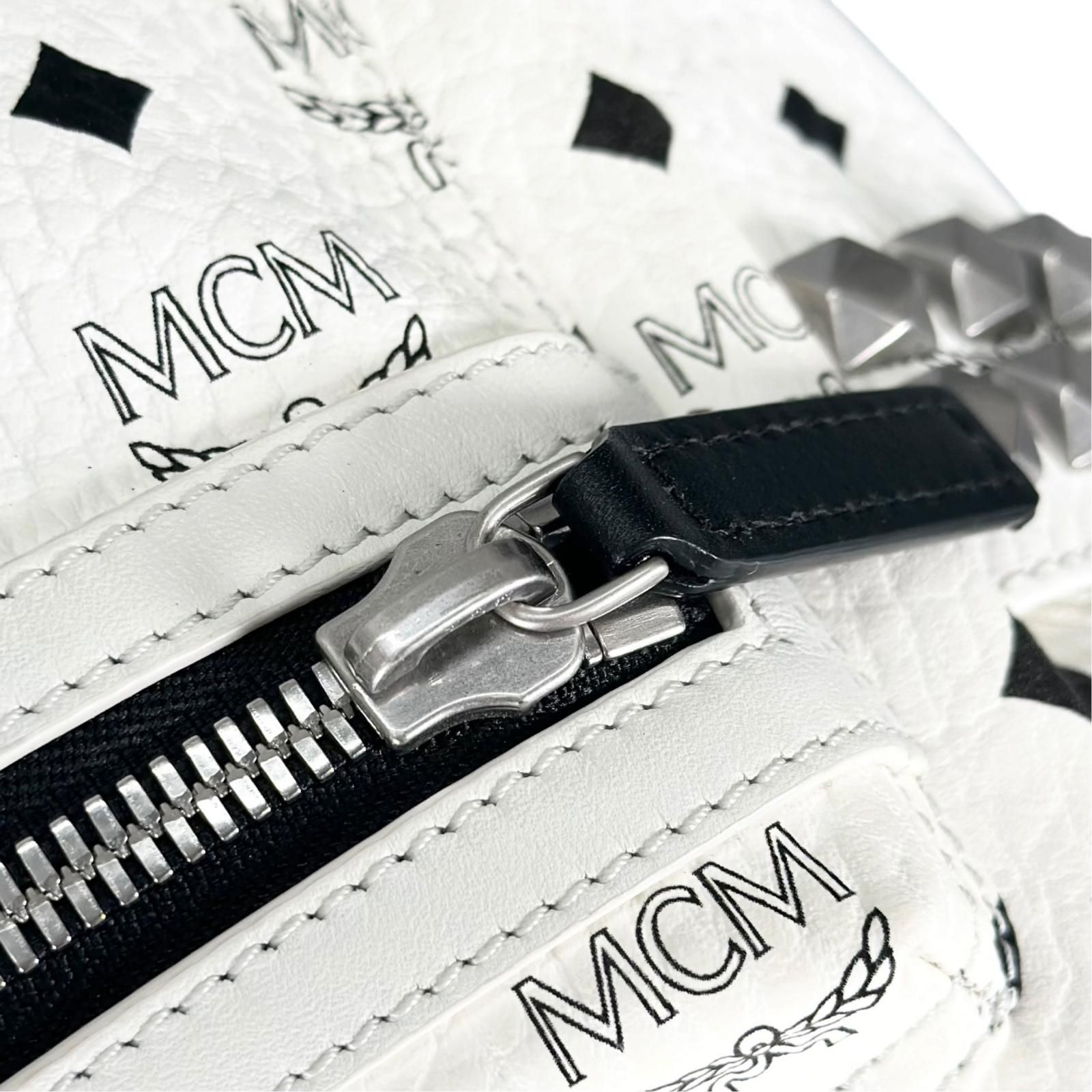 美品 MCM エムシーエム スターク サイドスタッズ ヴィセトス 