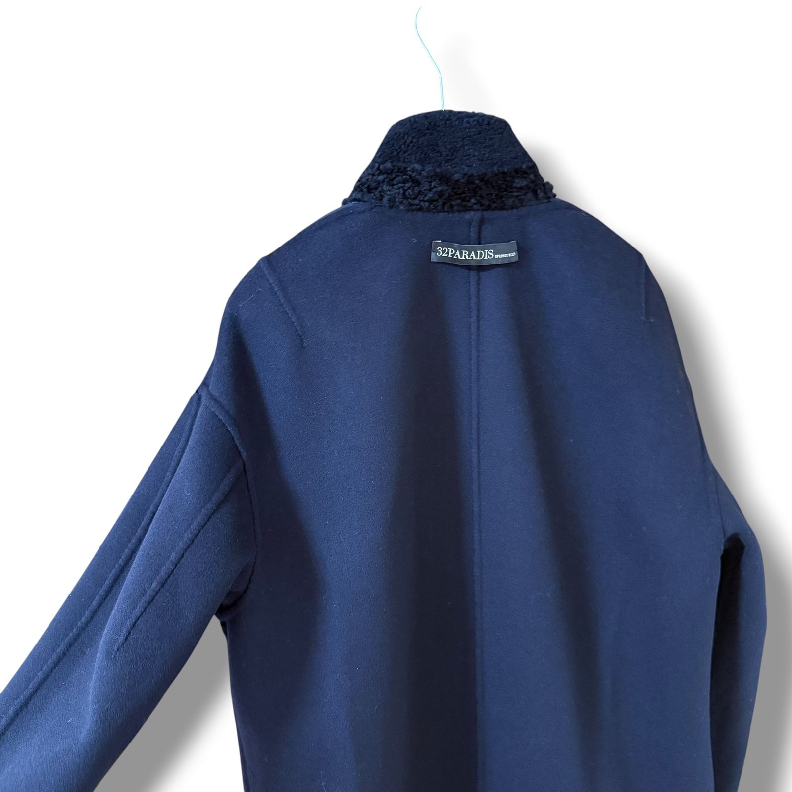 美品 32 PARADIS サイドジップ リバーシブルムートンコート 黒*紺 美品 32 PARADIS サイドジップ リバーシブルムートンコート 黒*紺