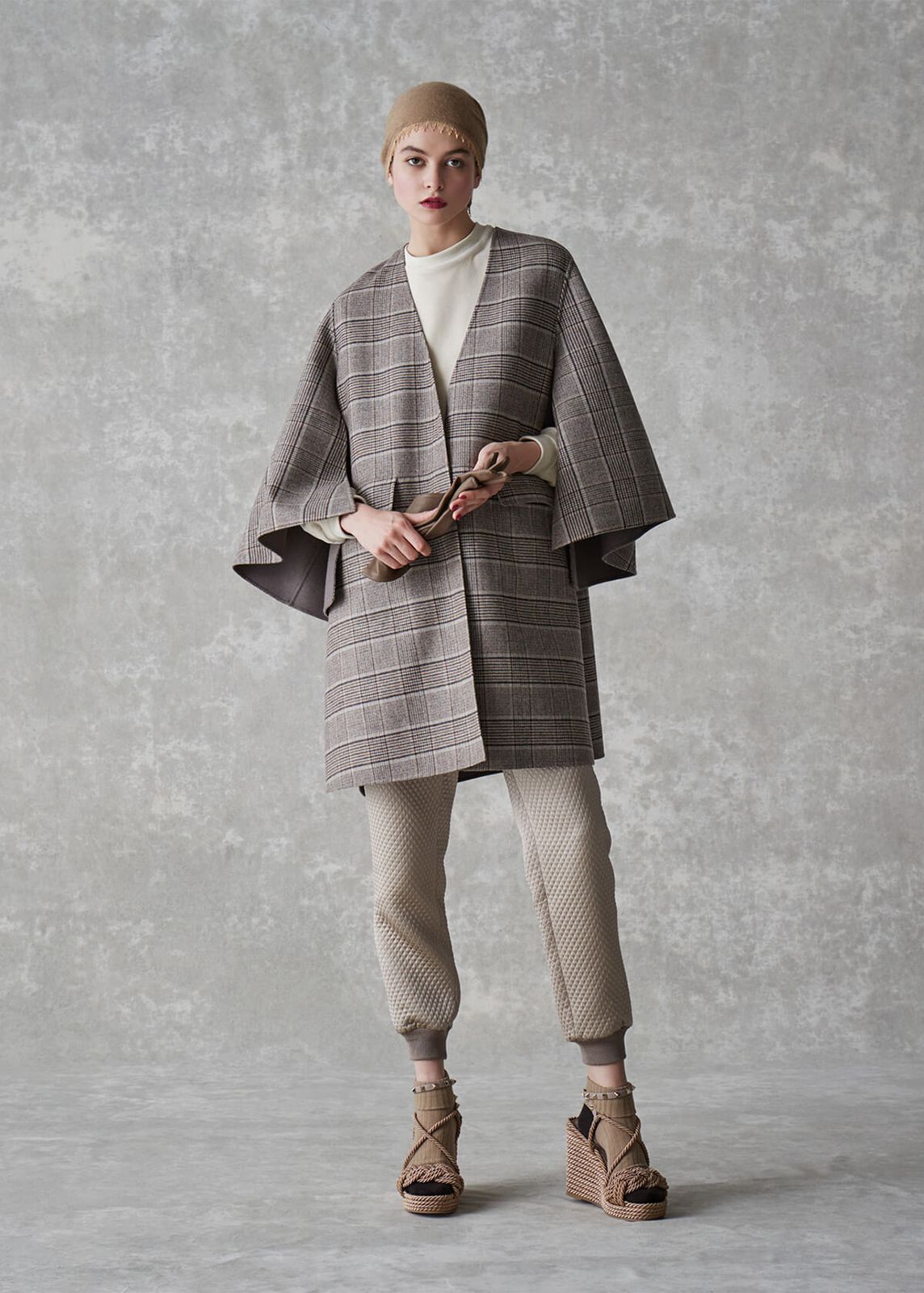 DRAWER ケヌキリバーシブルコート 美品 22AW Drawer グレンチェック ケヌキリバーシブルコート - メルカリ