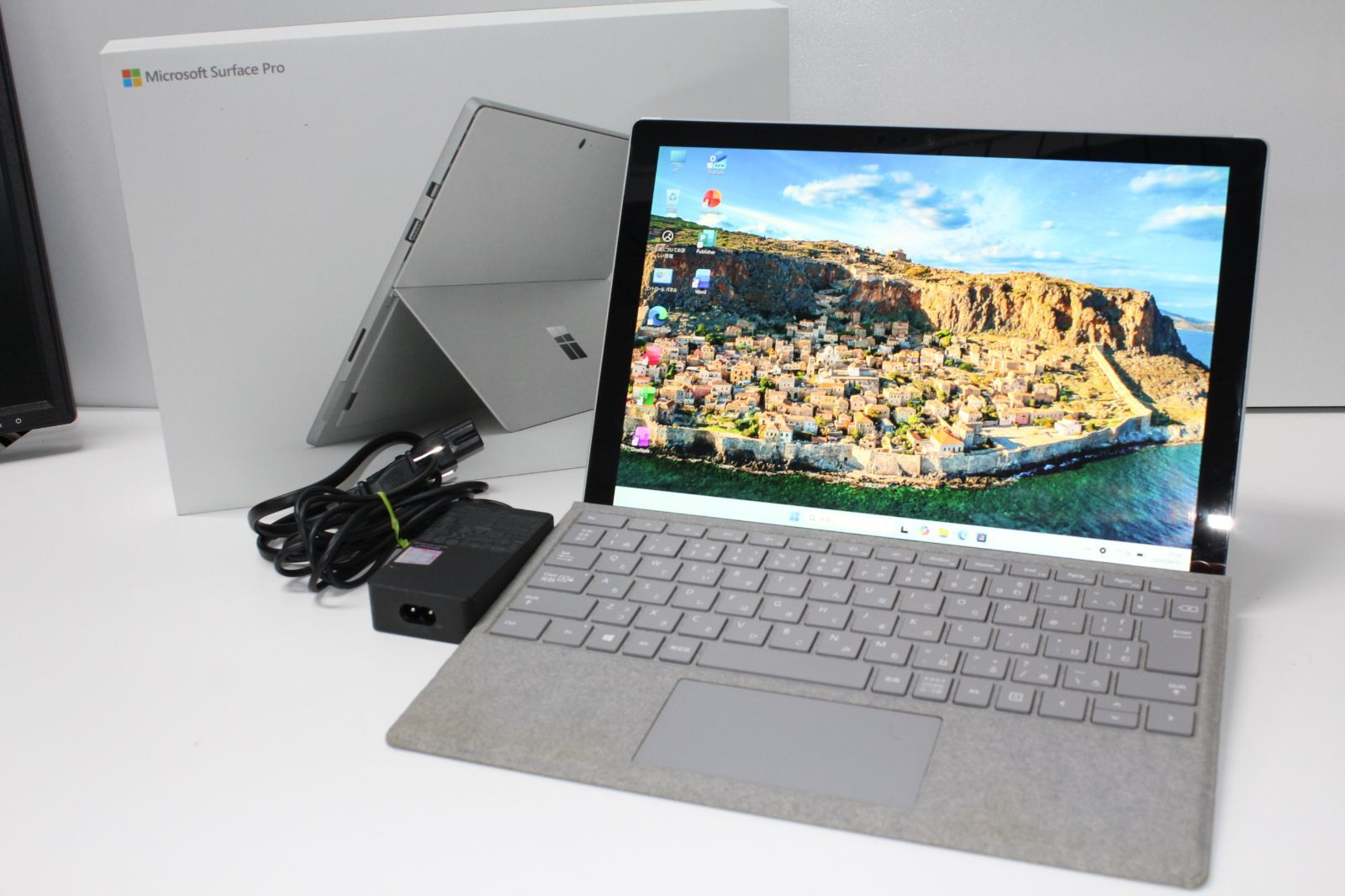 Surface Pro6/intel Core i5/256GB/メモリ8GB ④ - メルカリ