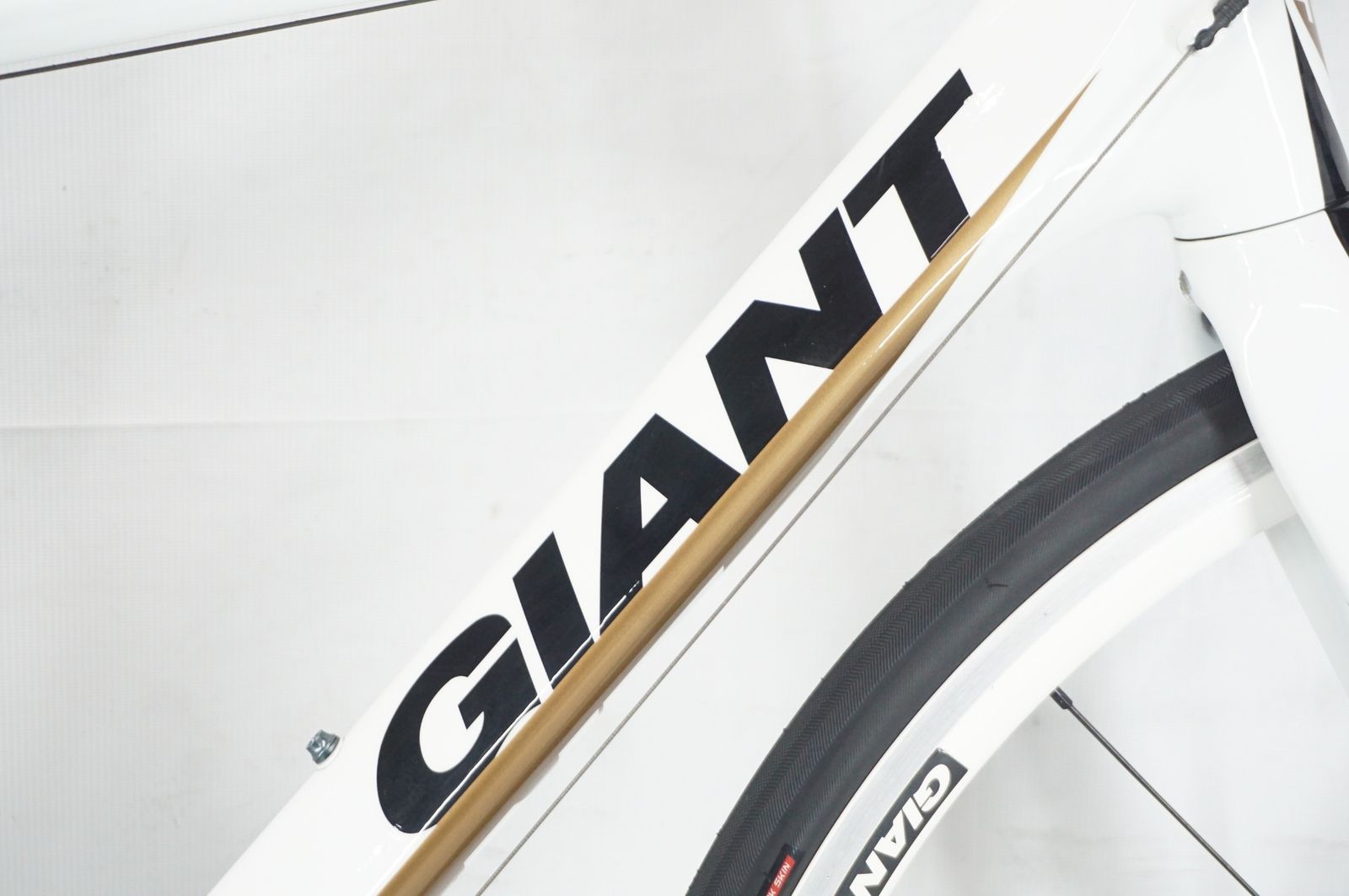 GIANT 「ジャイアント」 DEFY ADVANCED 3 2011年モデル ロードバイク 