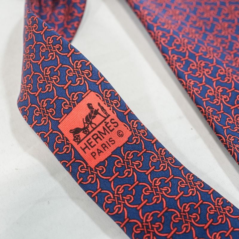エルメス HERMES ネクタイ シルク ブルー 幾何学 エレガント 結婚式 絹 HERMES（エルメス） 【新品】エルメス ネクタイ シルクツイルタイ7cm