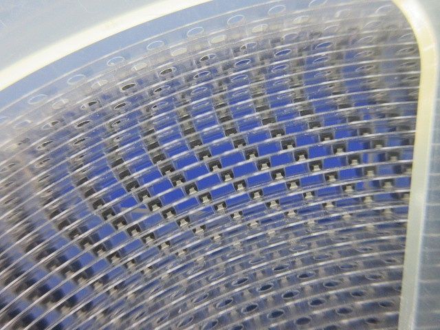 チップタンタルコンデンサ 2500個以上 TEESVP1A225M8R - メルカリ
