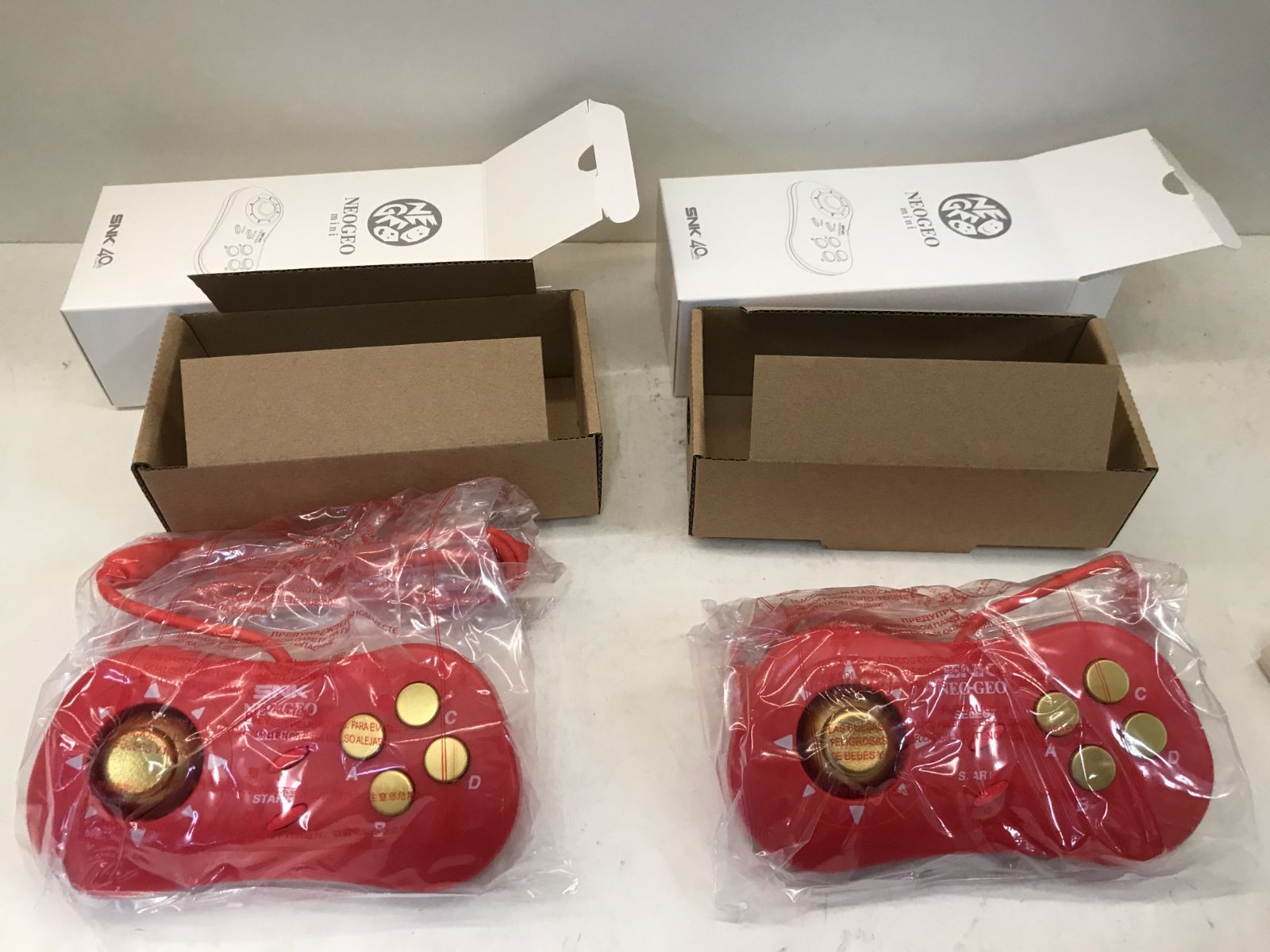 NEOGEO mini クリスマス版 NEOGEO mini Christmas Limited Edition