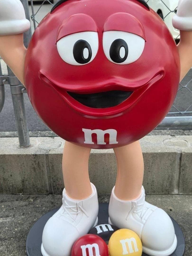 ​大型70cm！M&M's フィギュア 置物 サイドテーブル 小物置き トレイ m&ms 特大インテリアフィギュア 70cm - メルカリ