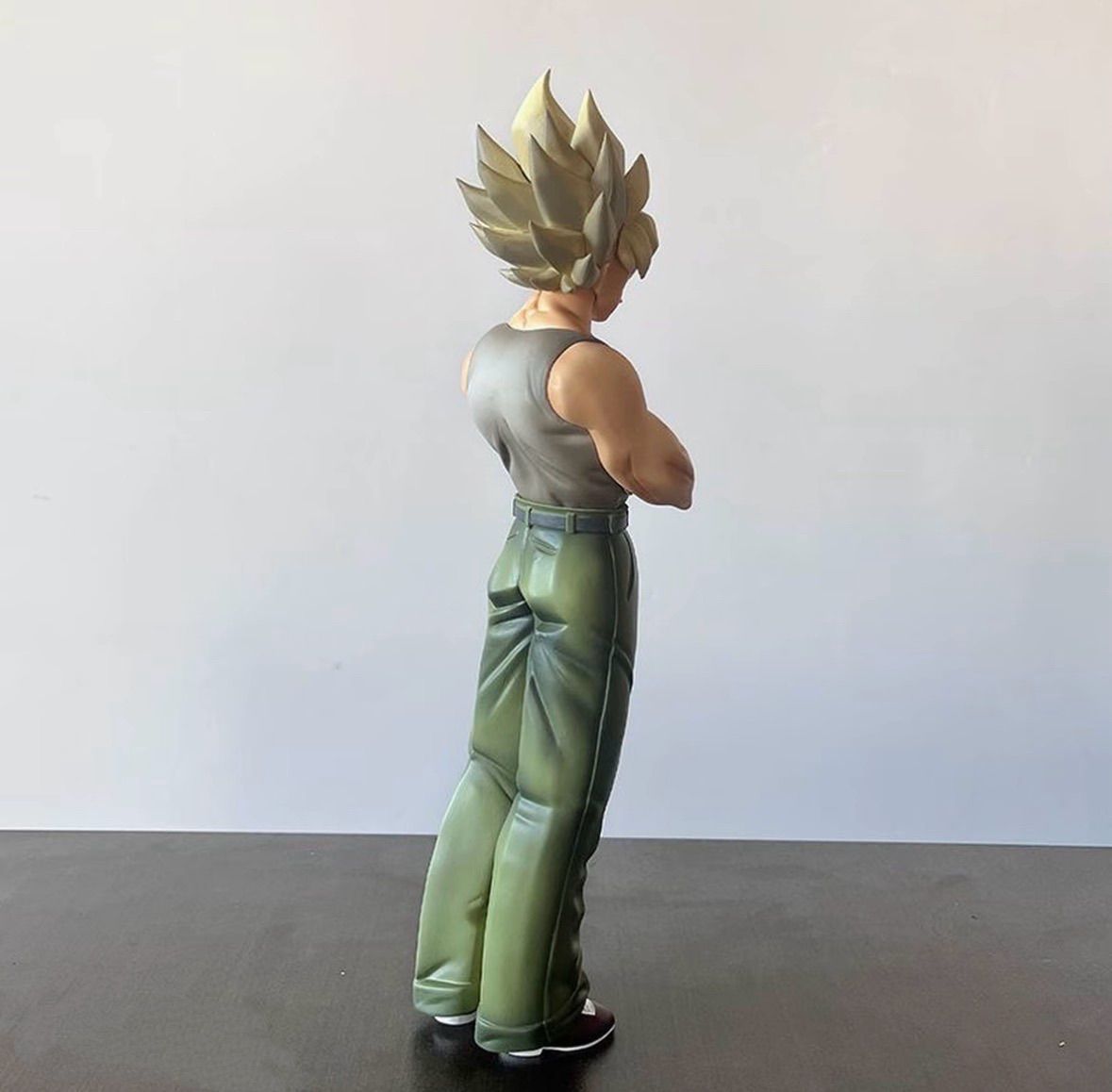 ドラゴンボール 孫悟空 スーパーサイヤ人 私服バージョン ガレージ