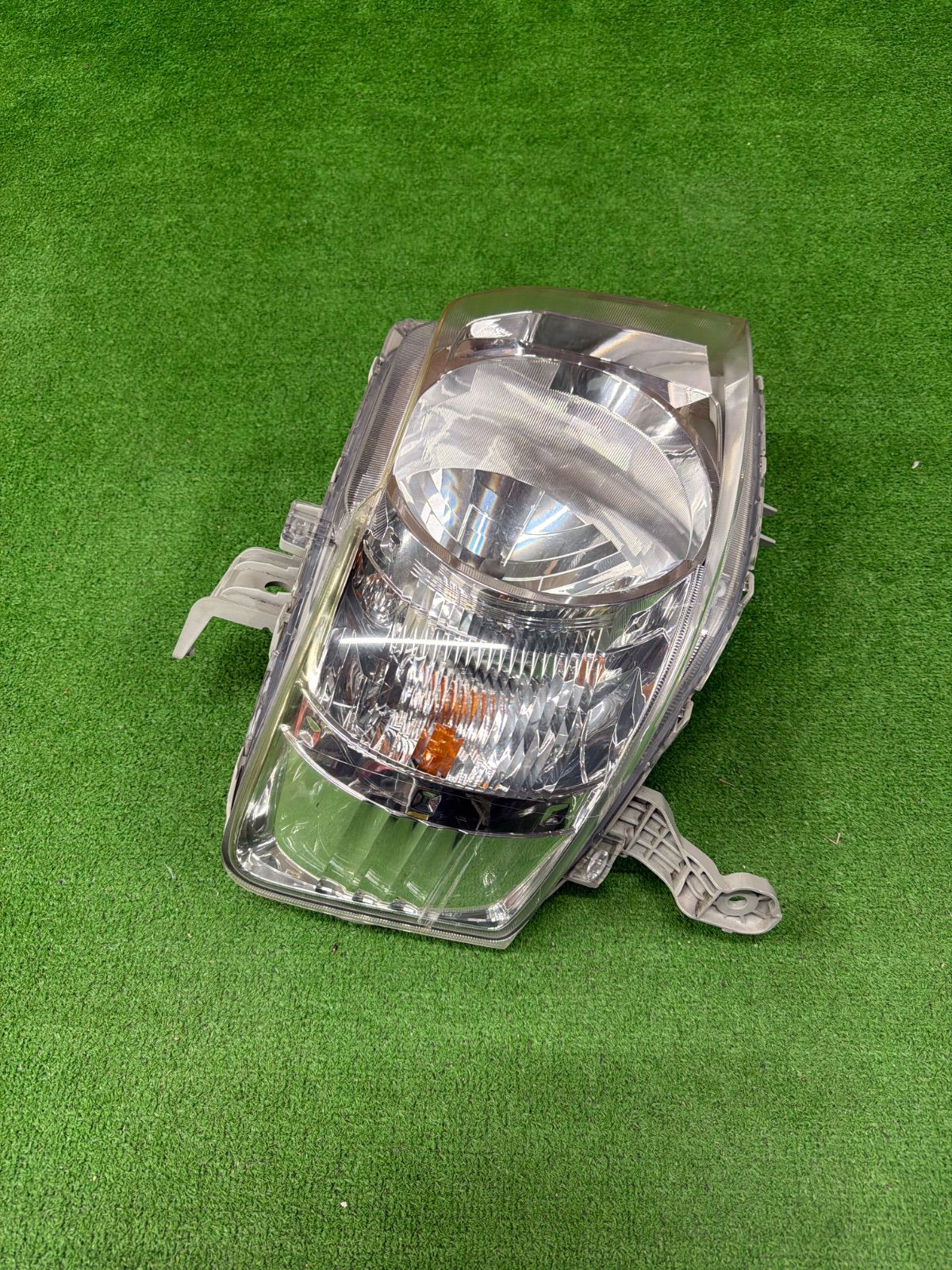 ホンダ N-BOX JF1 純正 右側 ヘッドライト STANLEY P9911 (335) - メルカリ