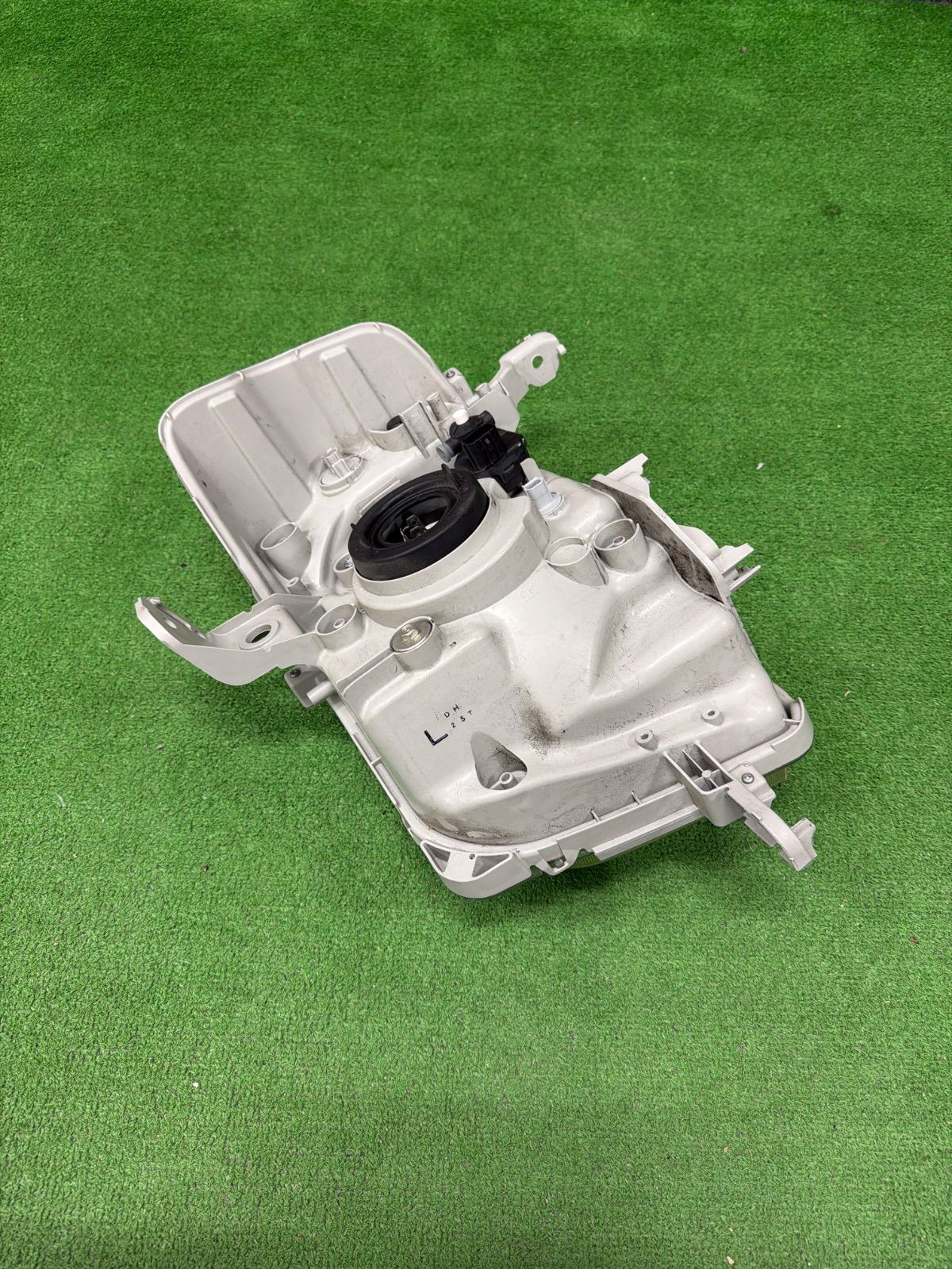 ホンダ N-BOX JF1 純正 右側 ヘッドライト STANLEY P9911 (335) - メルカリ