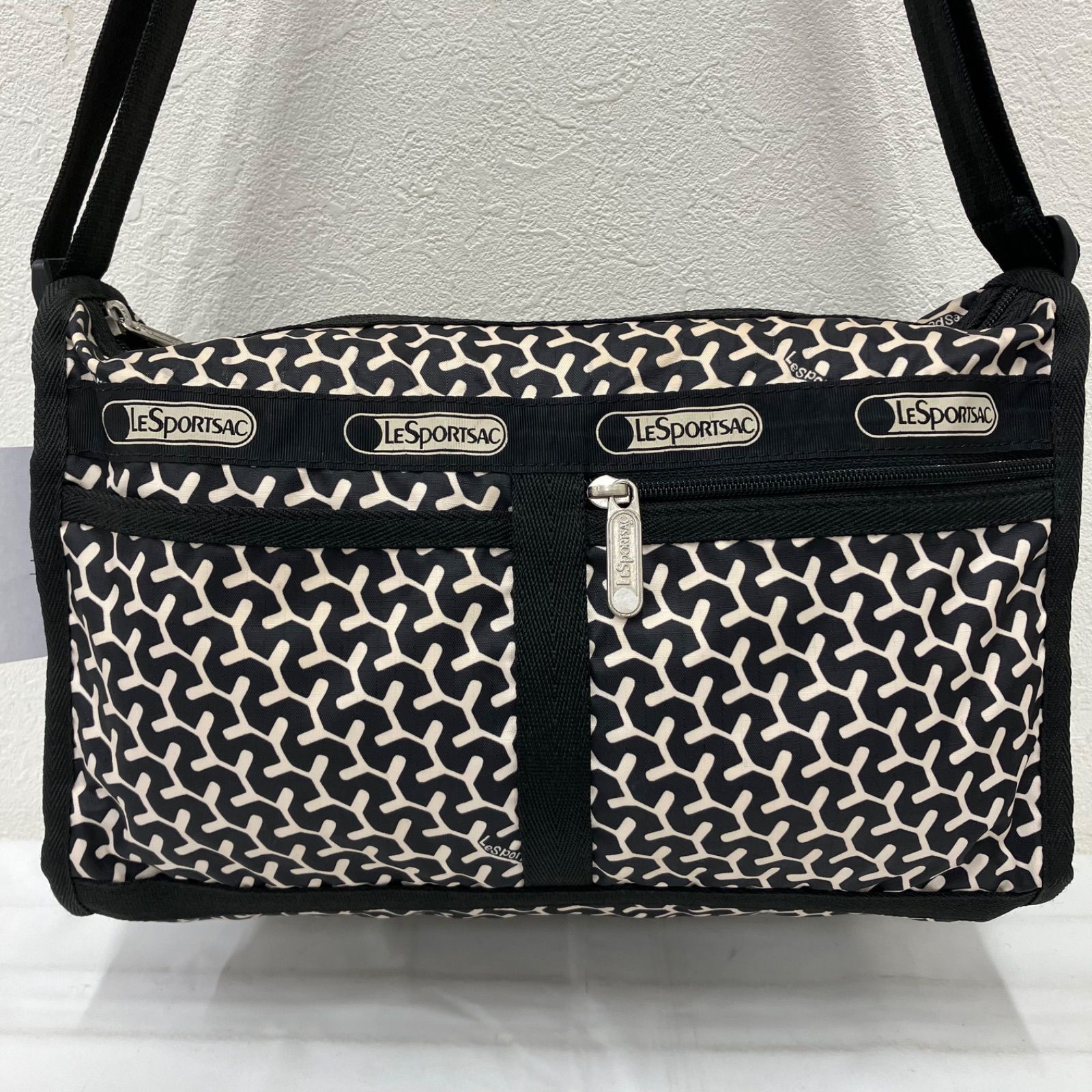 1599 LeSportsac レスポートサック ショルダーバッグ 小さめ ミニ 