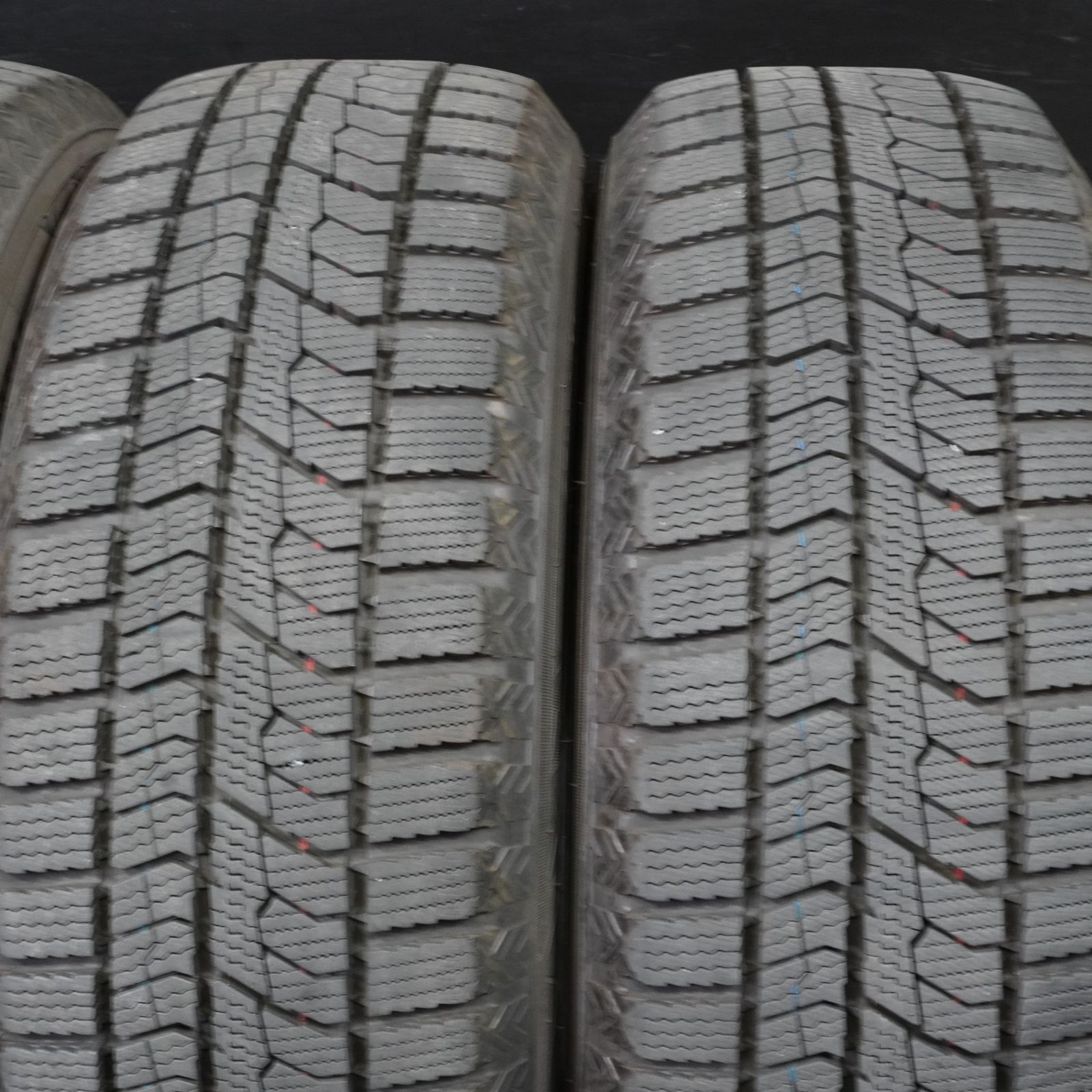 21年製 バリ山 TOYO オブザーブ GIZ2 195/60R16 4本 スタッドレス C27