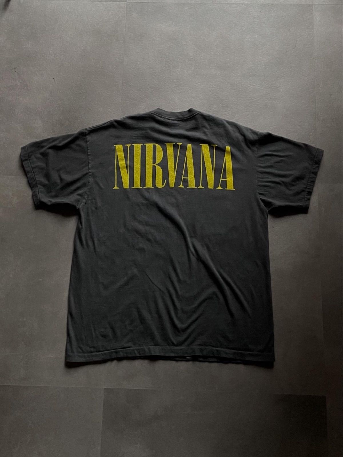 NIRVANA ドル札 カートコバーン Tシャツ GIANT USA製 両面 - メルカリ