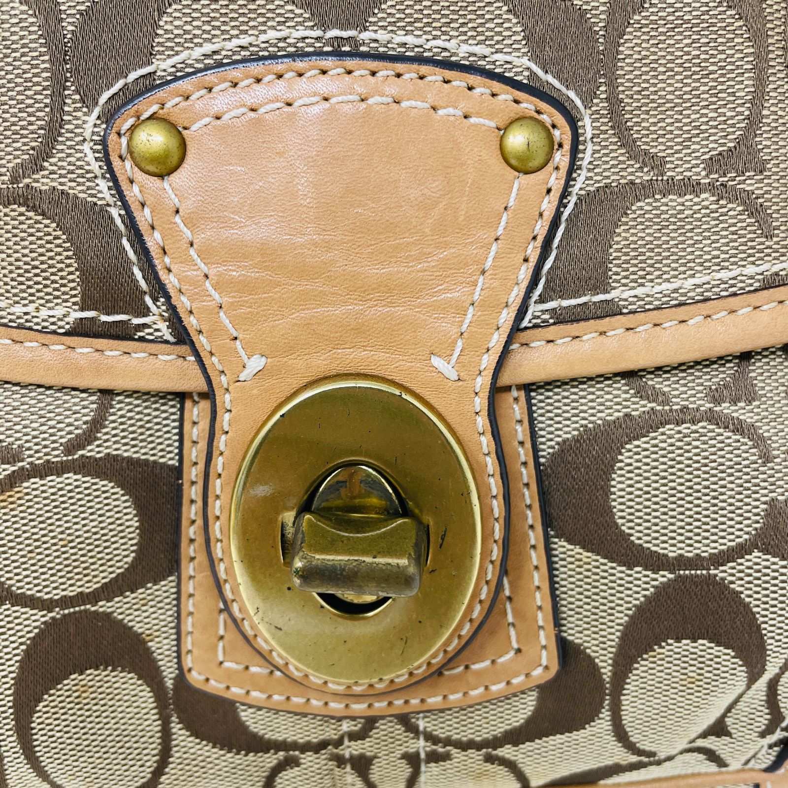COACH （コーチ） シグネチャー ターンロック ショルダーバッグ