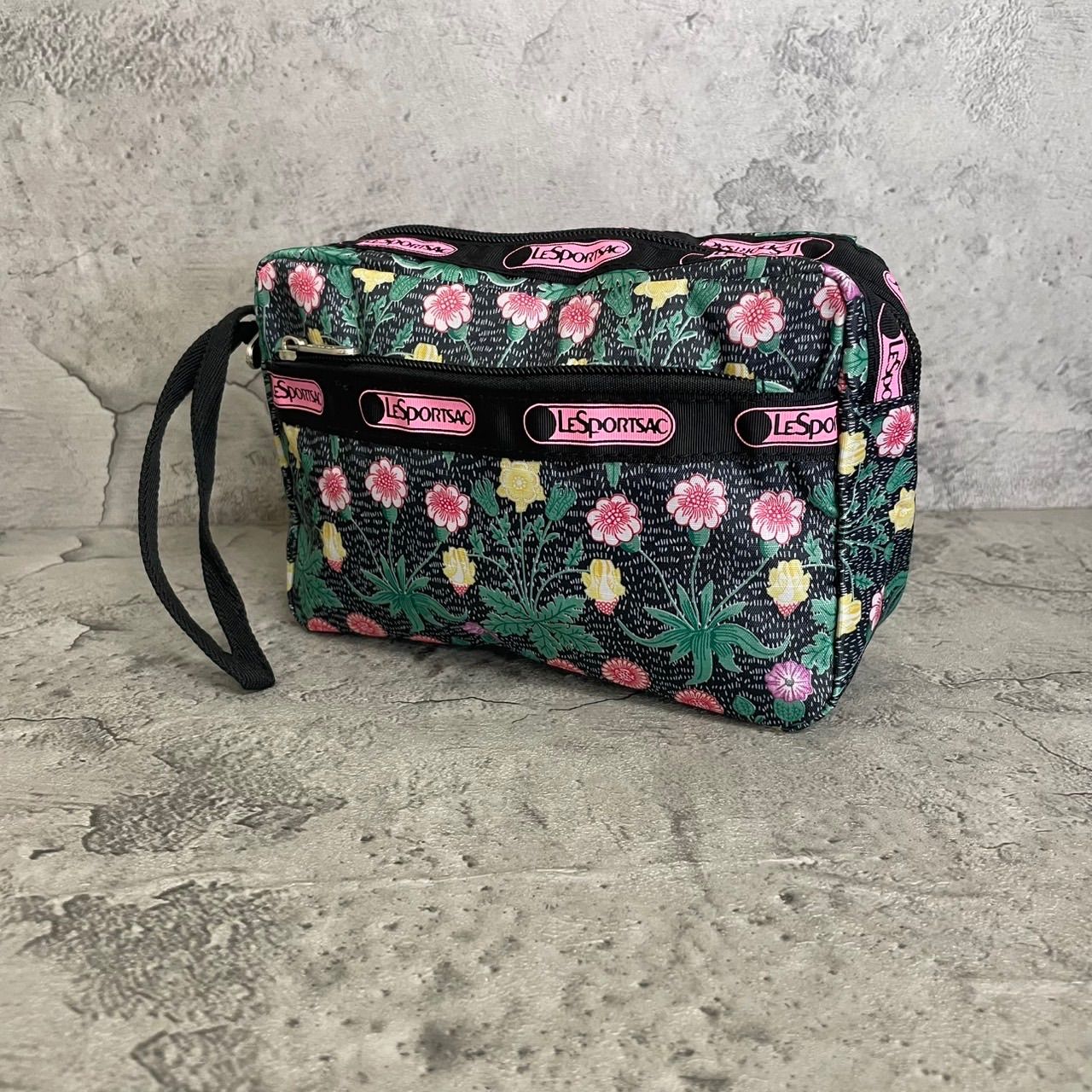新品未使用 LeSportsac レスポートサック 化粧ポーチ マルチポーチ 花 