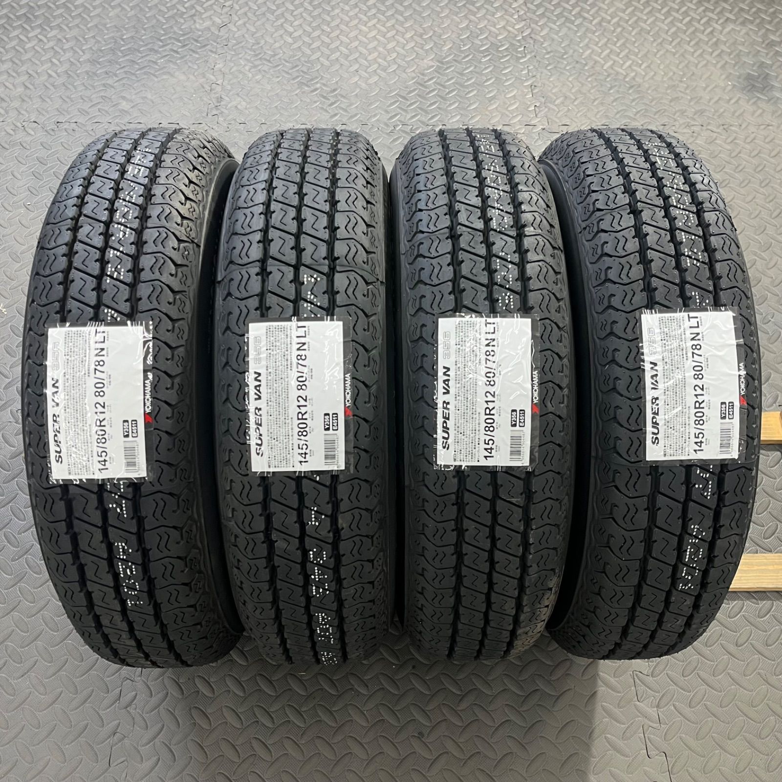 26年製 新品タイヤ 145/80R12 80/78N LT ヨコハマ スーパーバン356(夏 
