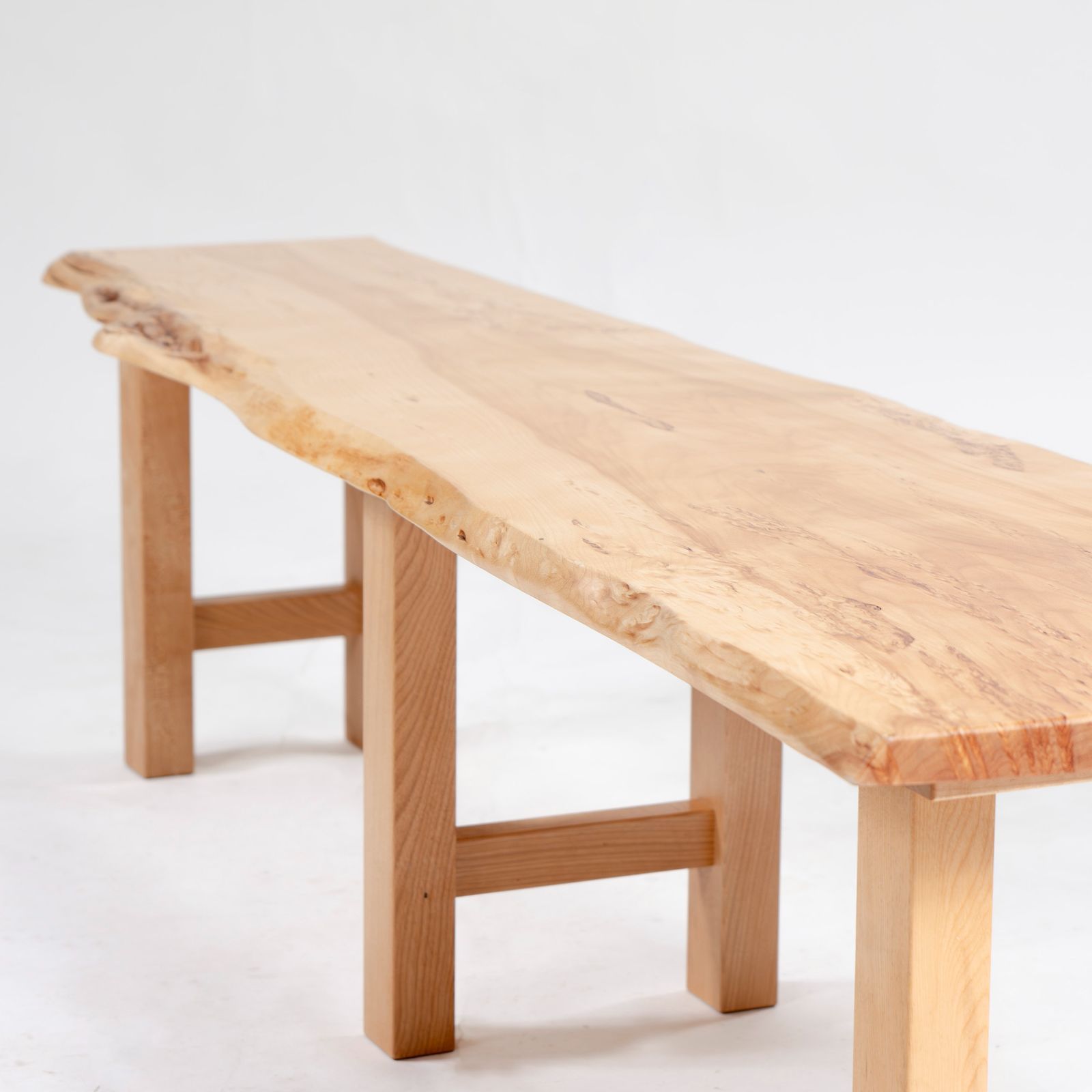 ダイニングベンチ 栃一枚板 耳付き 無垢材 天然木 幅161cm 厚さ3cm トチ 和モダン ジャパンディ ナチュラル ミニマル ローテーブル ローボード 無垢ベンチ 木製ベンチ 一点物 銘木 USED ダイニングベンチ 栃一枚板 耳付き 無垢材 天然木 幅161cm 厚さ3cm