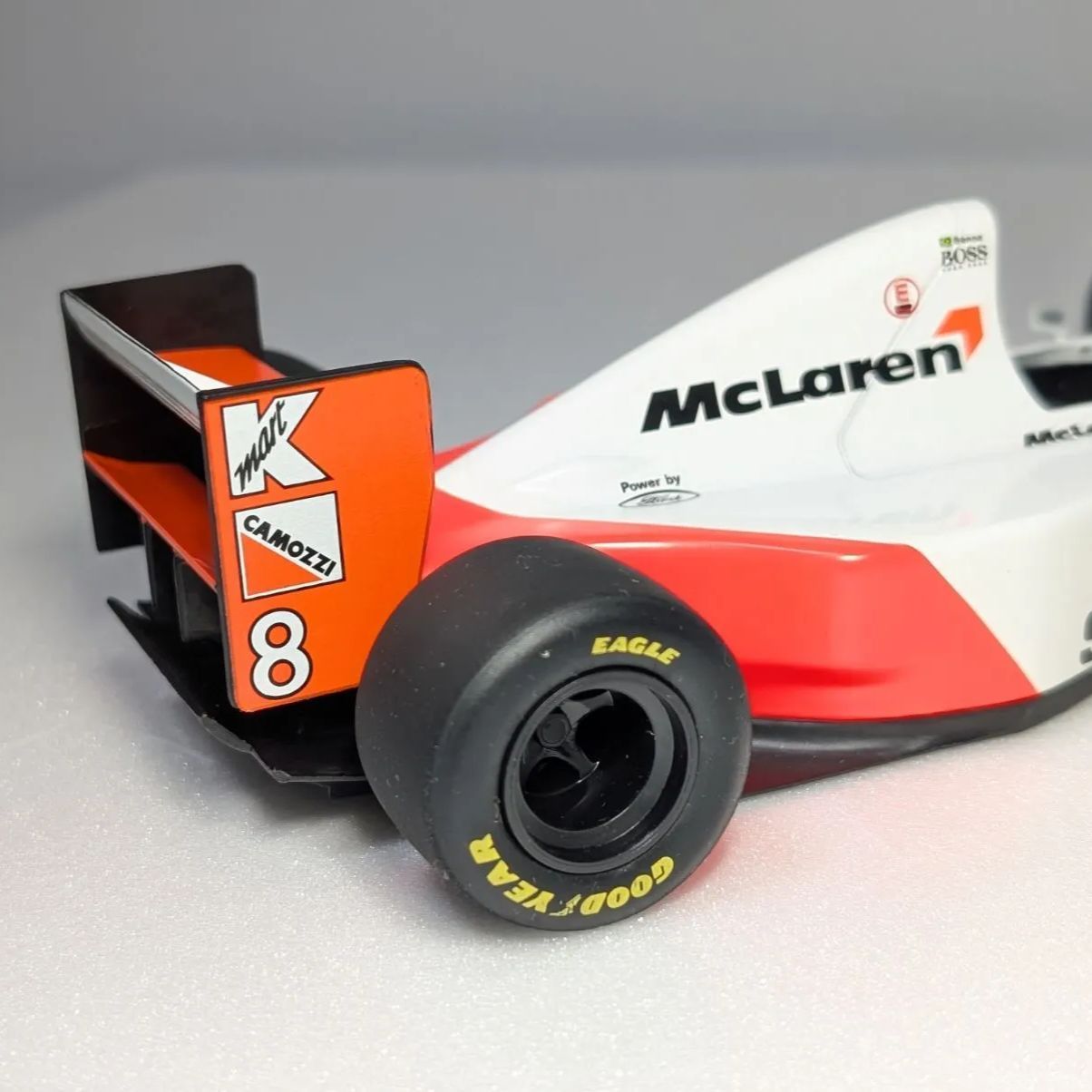 ミニチャンプス MP4/8 1/18 アイルトン・セナ セナ! 1/18 ミニチャンプス マクラーレンMP4/8 アイルトン・セナ 模型