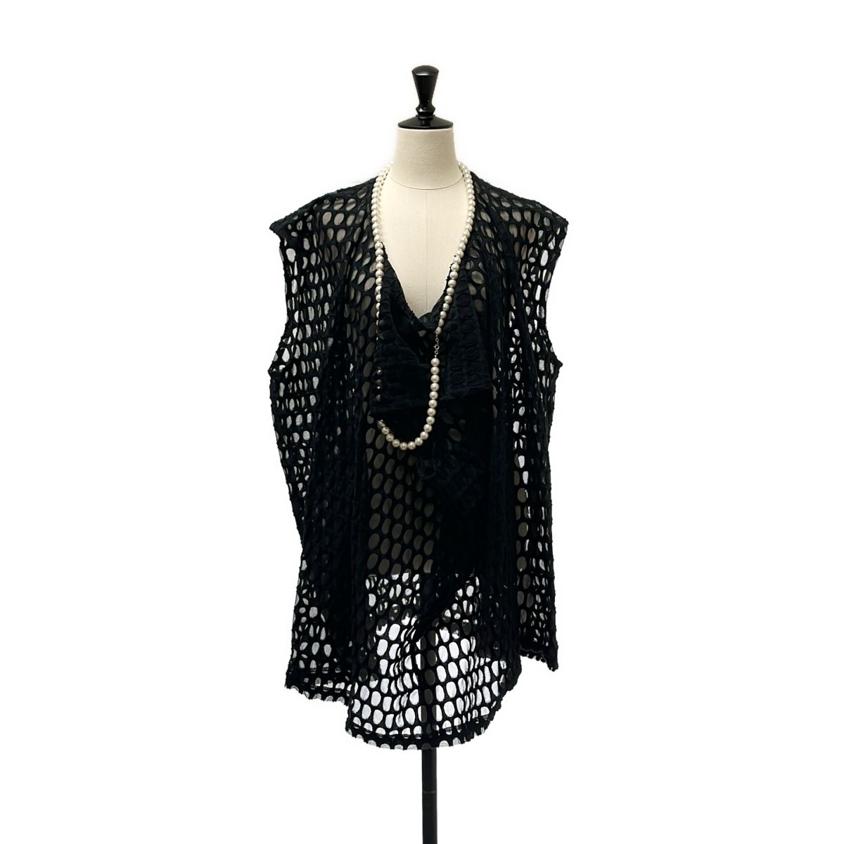 【美品】 JUNYA WATANABE COMME des GARCONS / ジュンヤワタナベ | 2023SS | 変形 パール装飾 カットアウト チュール ブラウス | M | ブラック | レディース