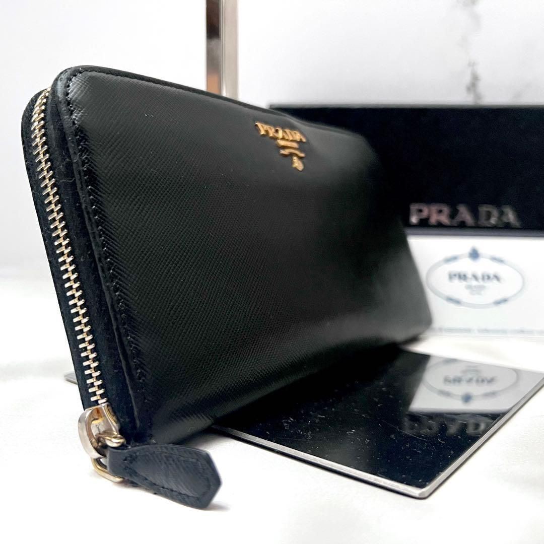◇カード付き美品◇プラダ 長財布 サフィアーノレザー ロゴ金具
