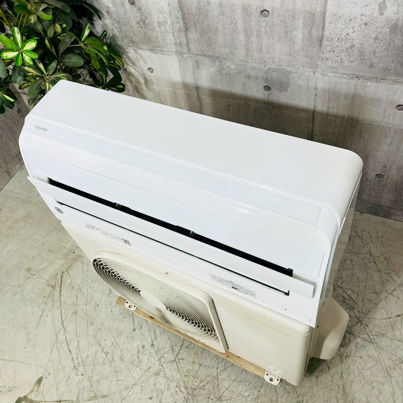 ♦️TOSHIBA a5017 エアコン 16畳用 2021年製 38♦️ - メルカリ