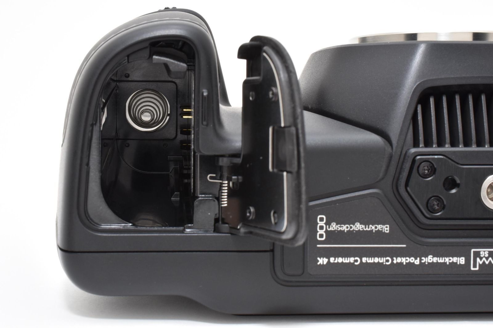 Blackmagic Design Pocket Cinema Camera 4K (BMPCC4K) ボディ MFT 