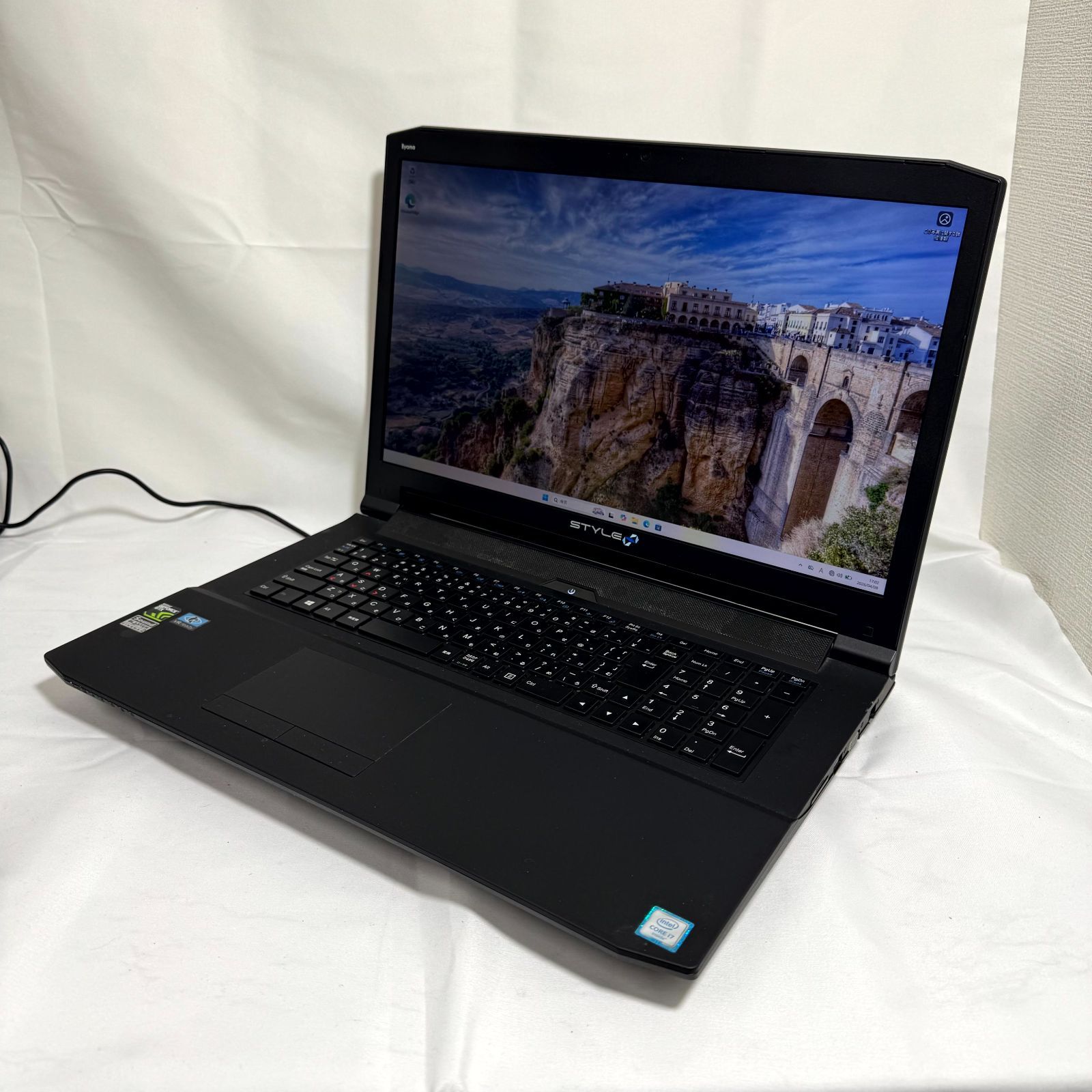 iiyama PC | パソコン工房公式通販 STYLE-17FX076-i7-SE ノートPC