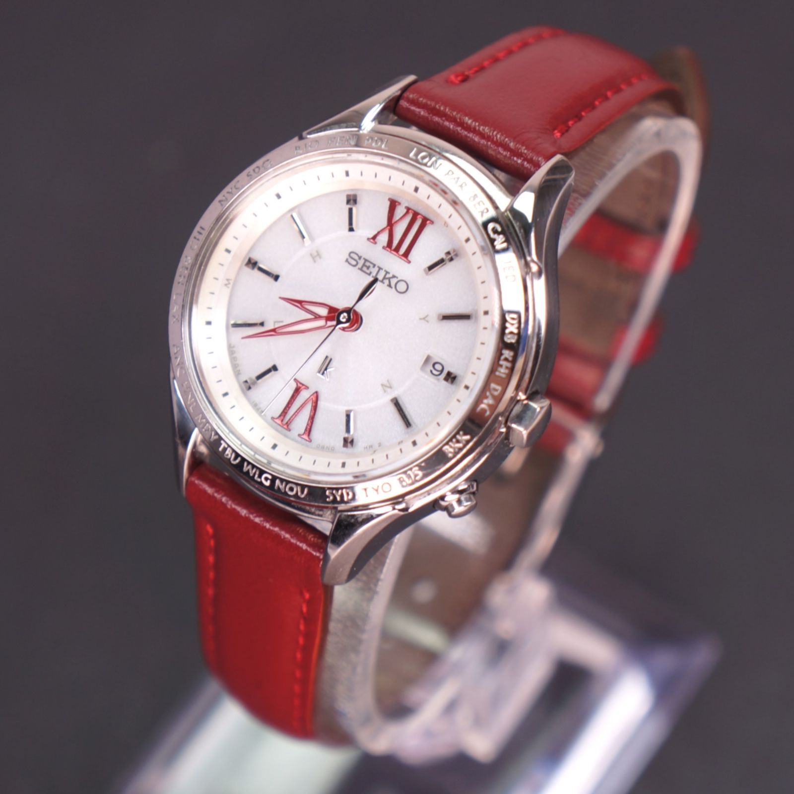 稼働美品】SEIKO ルキア 電波ソーラー ラッキーパスポート 新品ベルト