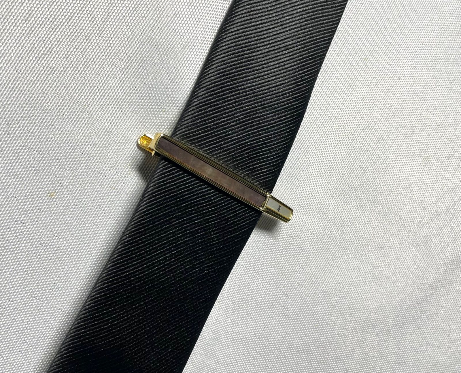美品 YVES SAINT LAURENT イヴサンローラン YSLロゴ ピンク