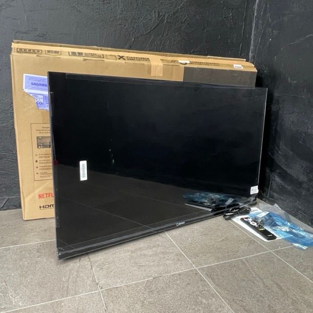 山善 キュリオム 43インチ チューナー非搭載 4Kスマートテレビ 【中古 