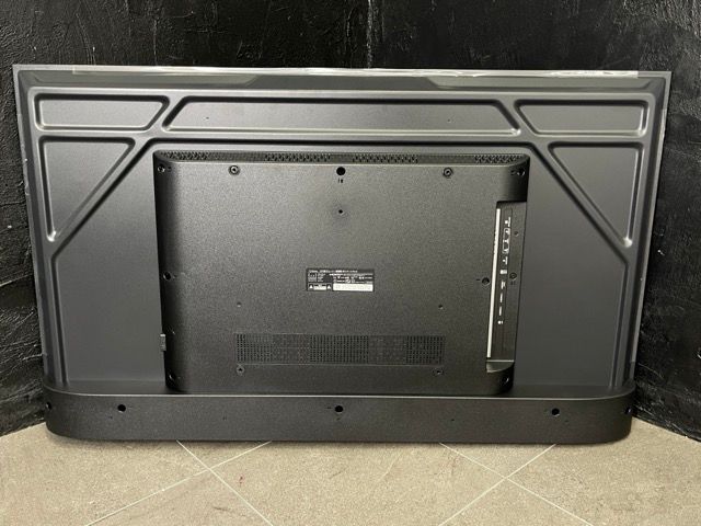 山善 キュリオム 43インチ チューナー非搭載 4Kスマートテレビ 【中古 