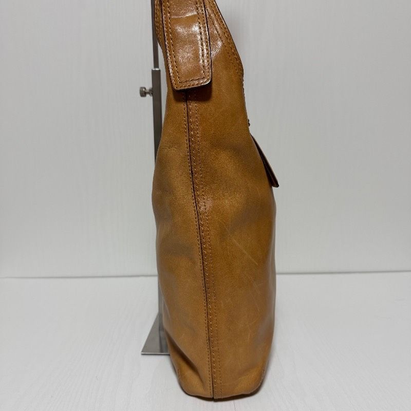 美品　COACH　コーチ　レザー　ショルダーバッグ　キャメルブラウン COACH コーチ レザー ショルダーバッグ キャメル ブラウン 本革 ワン