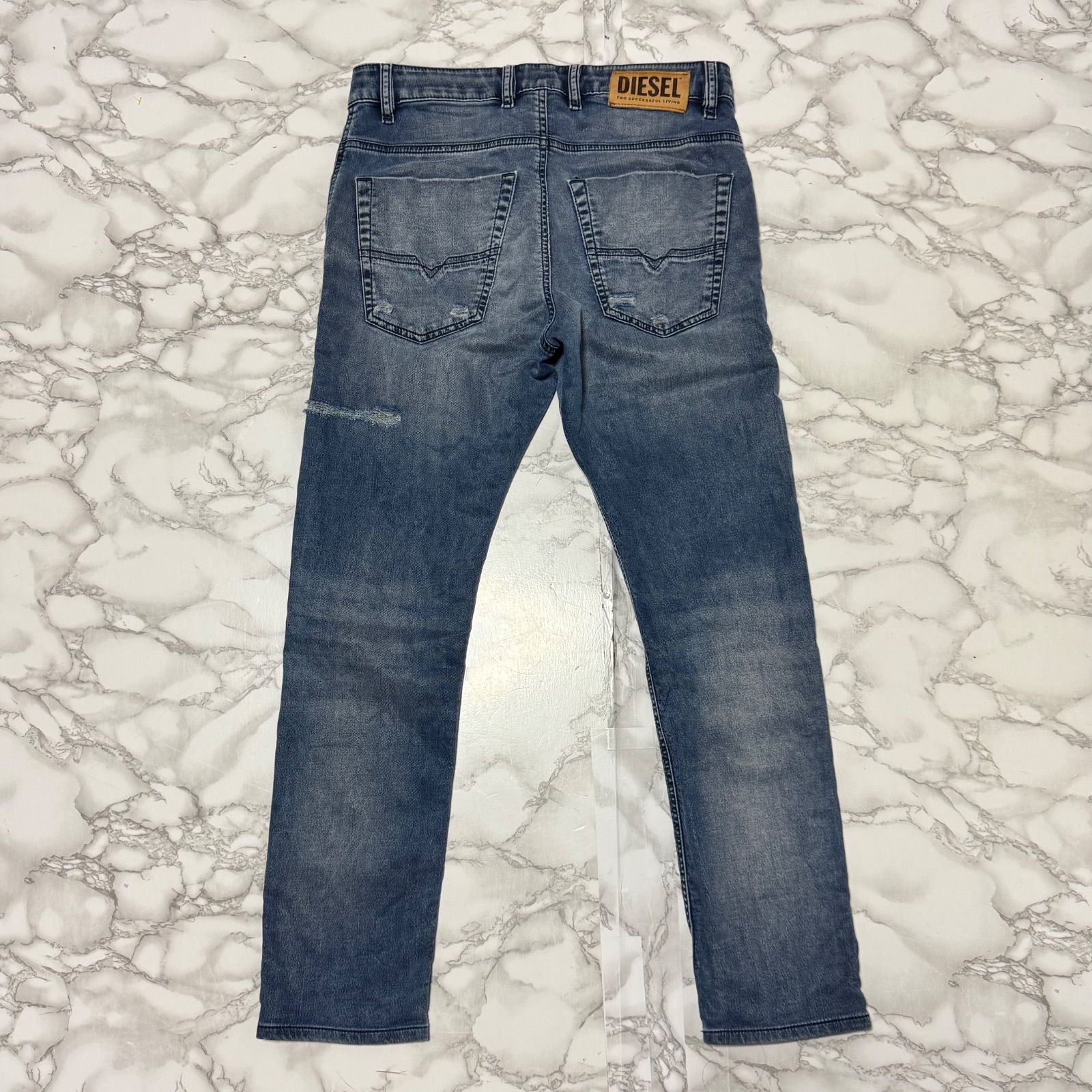 トレンドDIESEL ディーゼル 商品名KROOLEY Y-NE&frasl;JOGG TAPERED