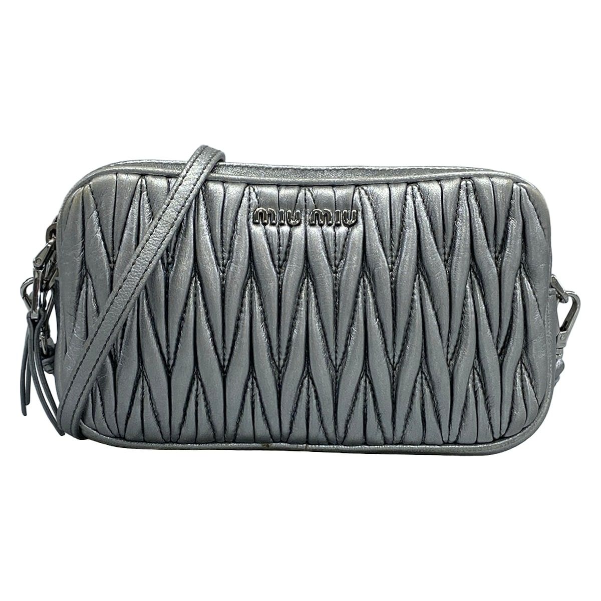 MIUMIU シルバー ショルダーバッグ シルバー（銀色）系 MiuMiu(ミュウ 