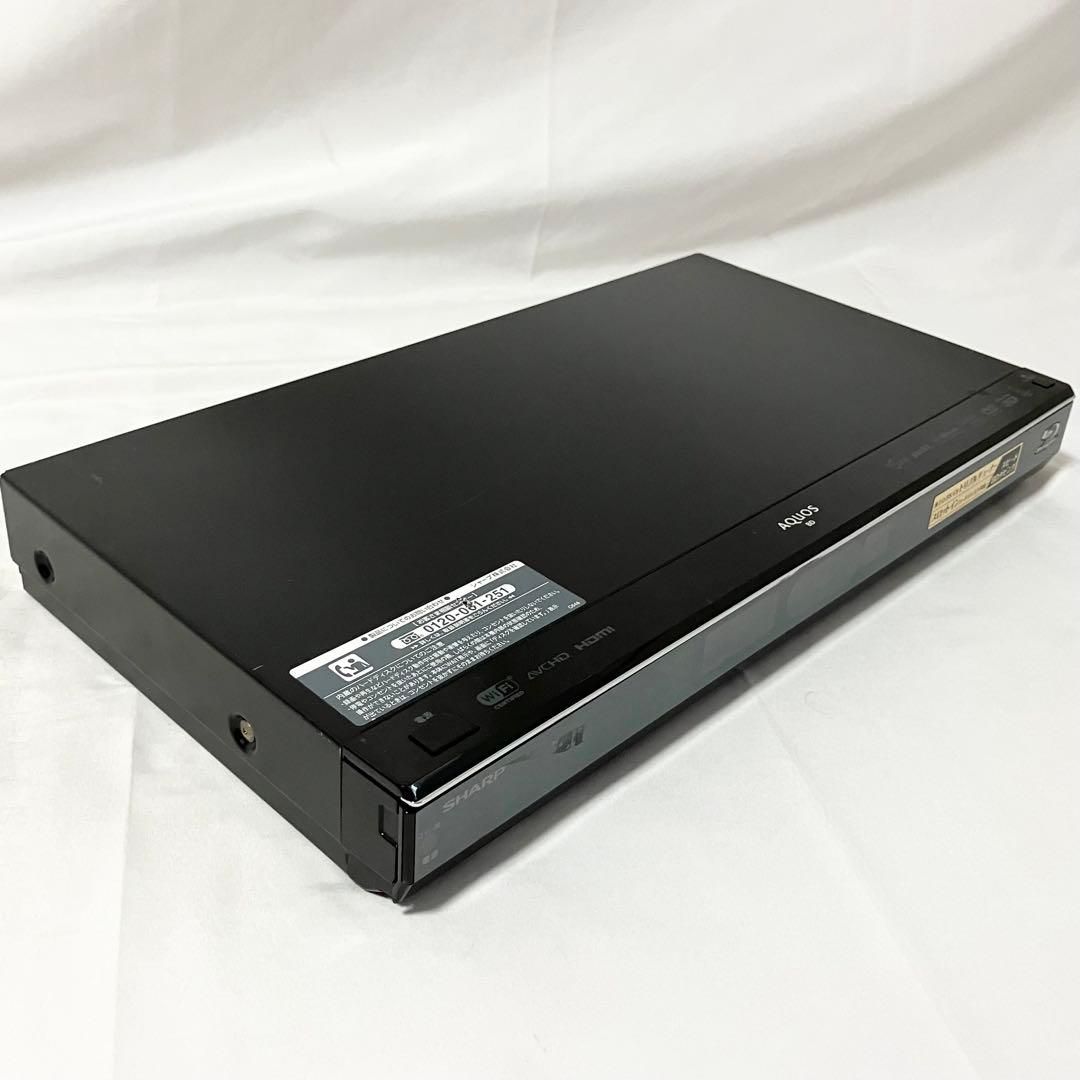 ☆高機能！1TBハードディスク／3チューナー！AQUOS BD-T1100☆ Amazon.co.jp: シャープ 1TB 3チューナー ブルーレイレコーダー